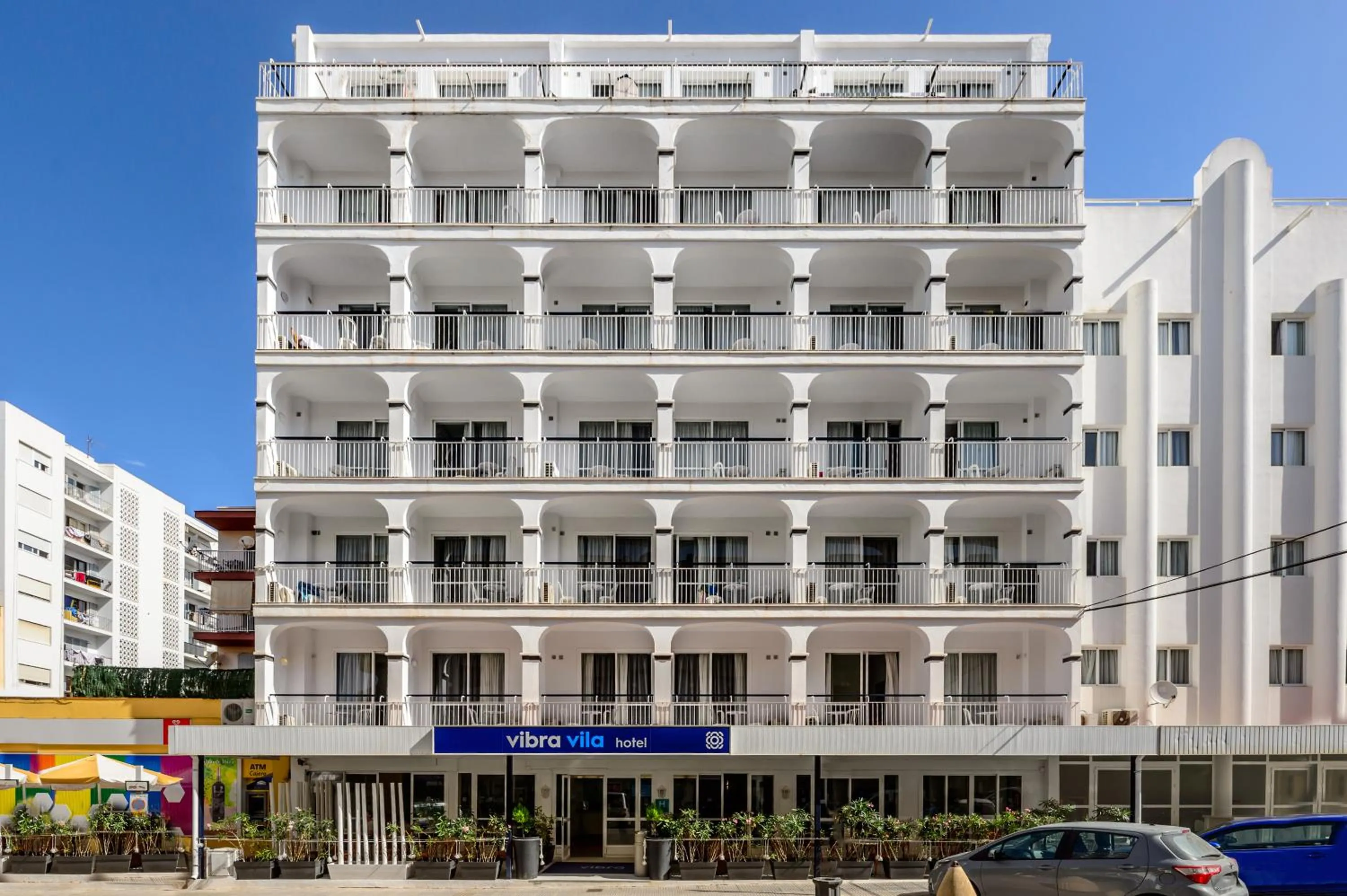 Facade/entrance in Hotel Vibra Vila