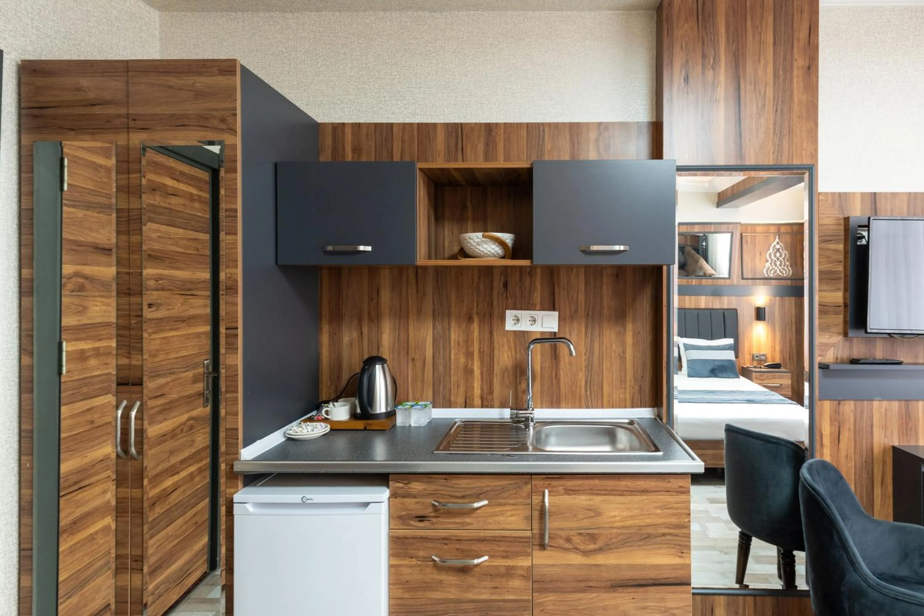 Coffee/tea facilities in La Serena Taxim Hotel