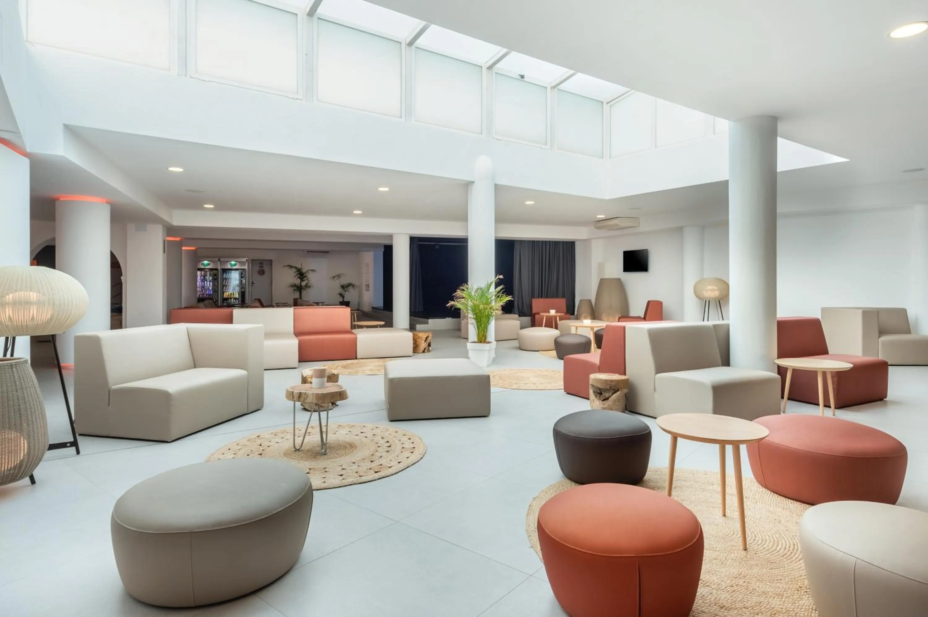 Lounge or bar in Hotel Vibra Mare Nostrum