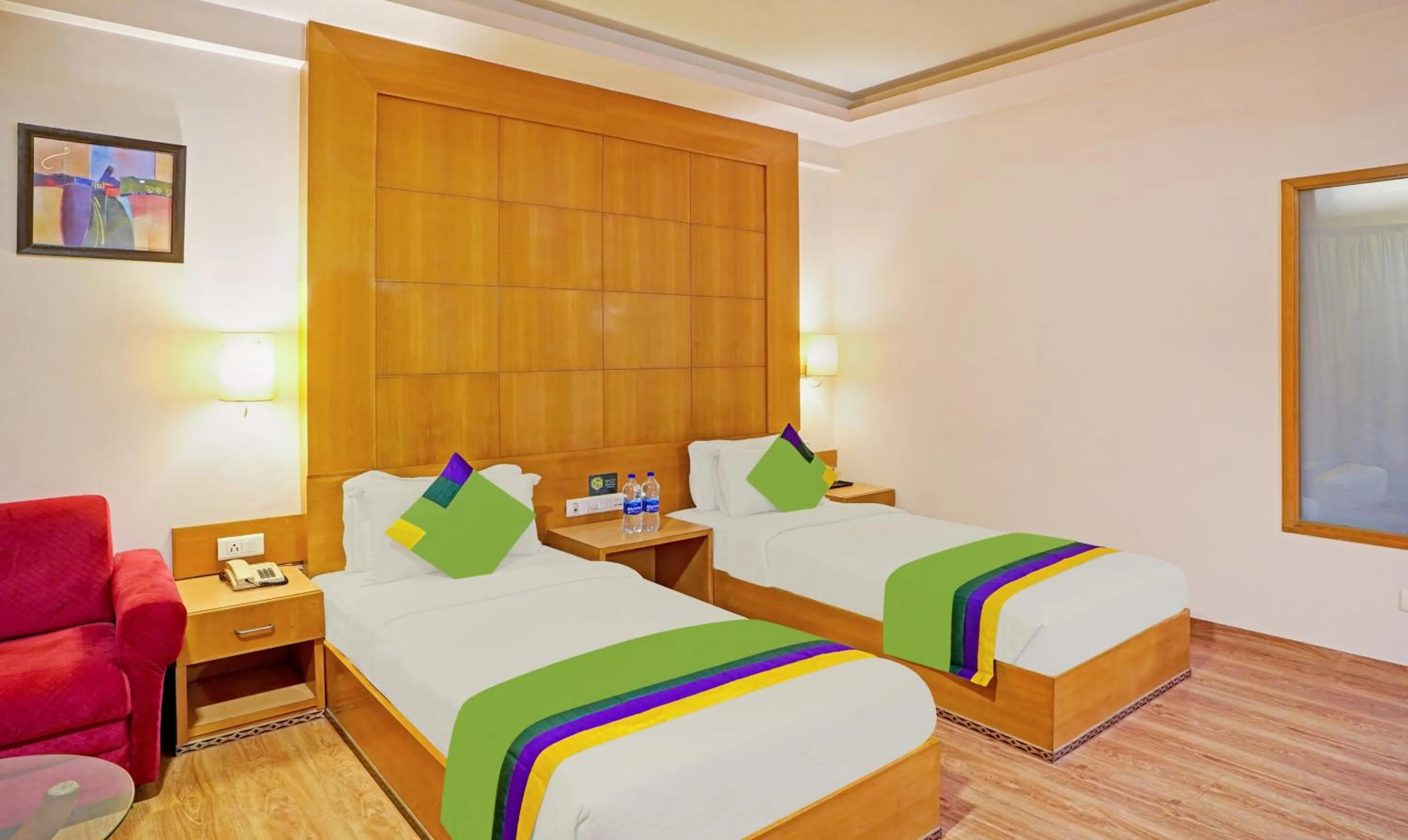 Bedroom, Bed in Treebo Royal Cm - City Center