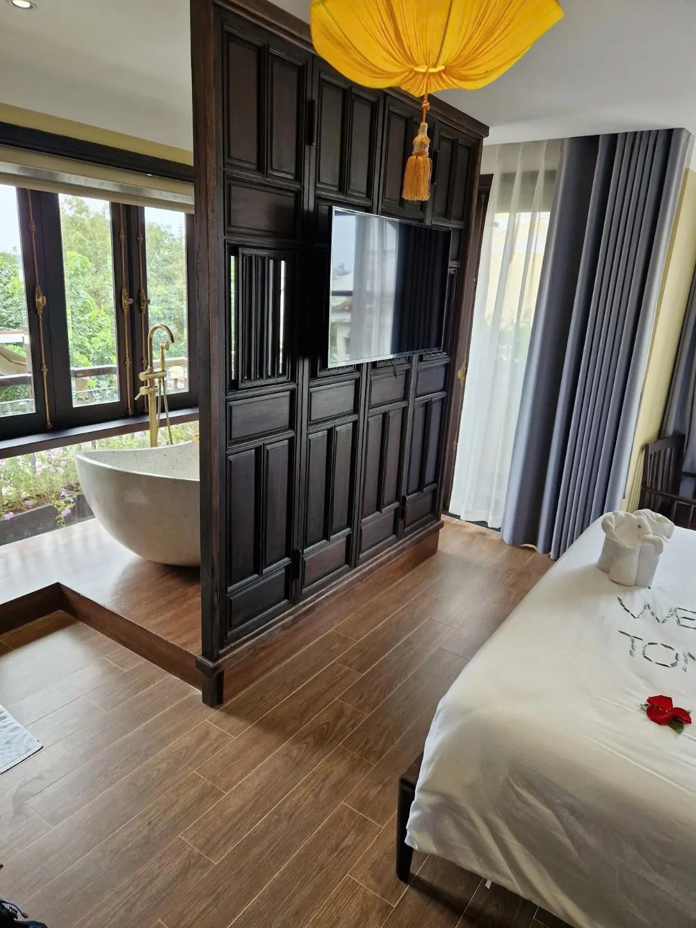 Bedroom, Bed in Hoianan Boutique Hotel