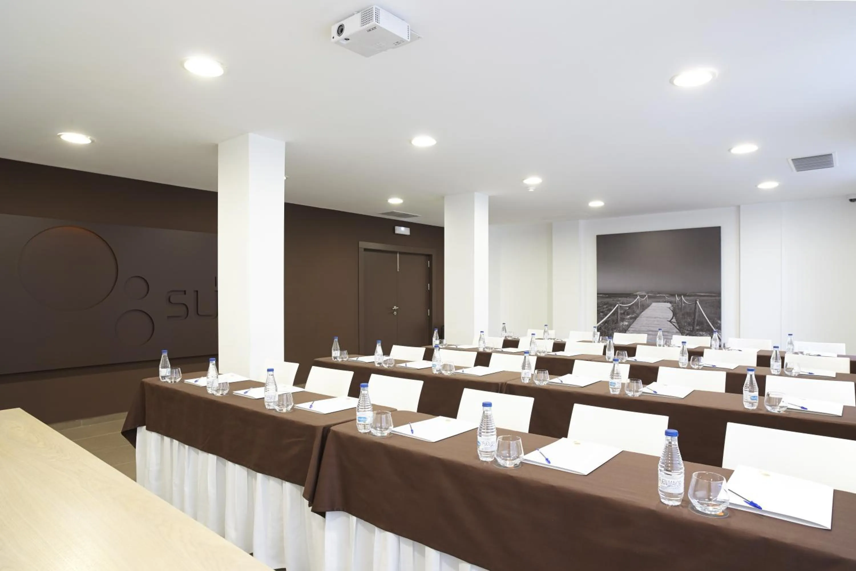 Business facilities in Ibiza Sun Apartments