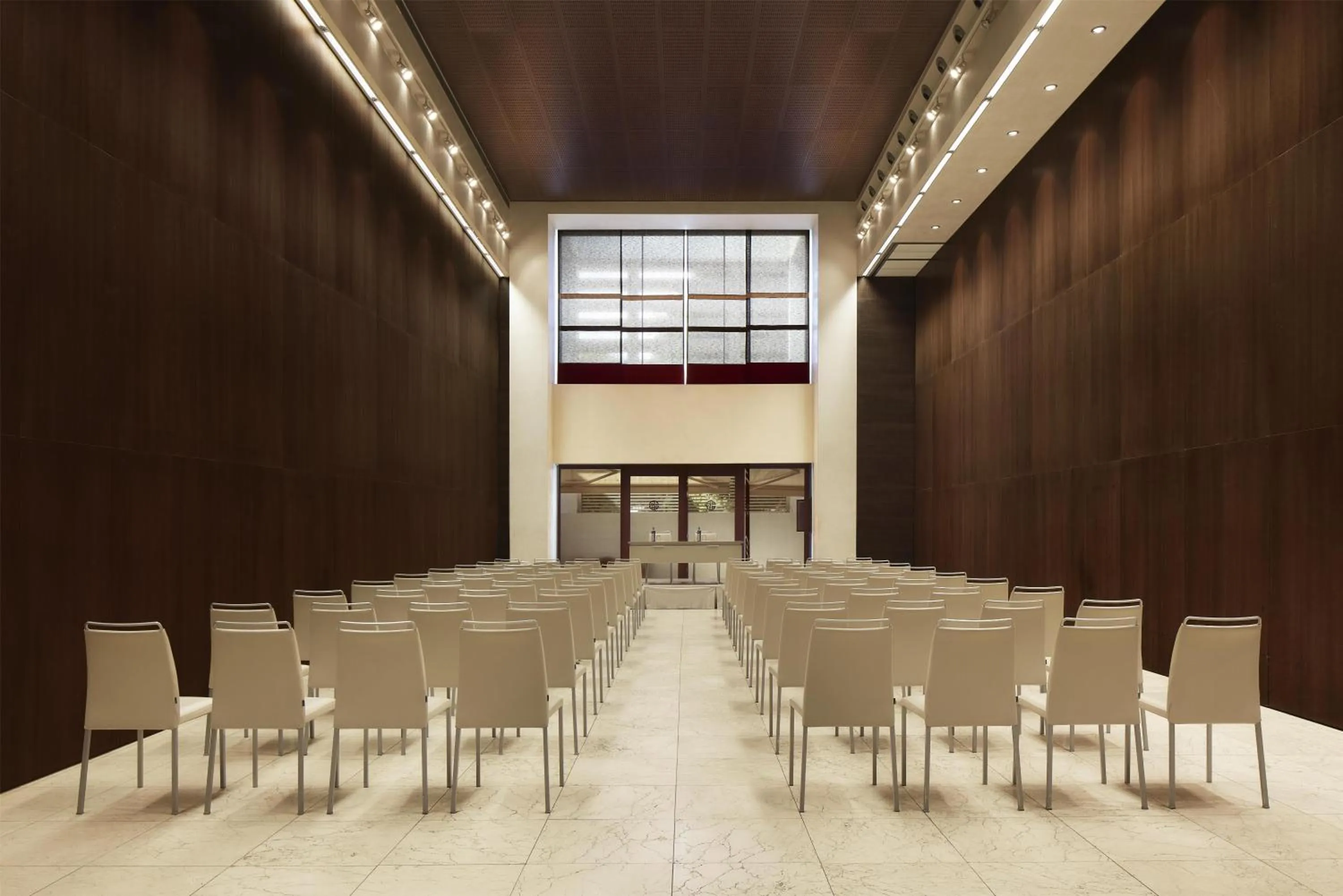 Meeting/conference room in NH Collection Sevilla