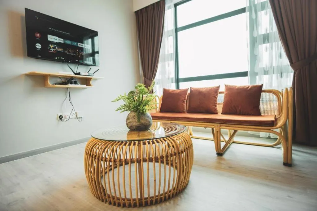 TF Sunset Ocean View Homestay - Jesselton Quay