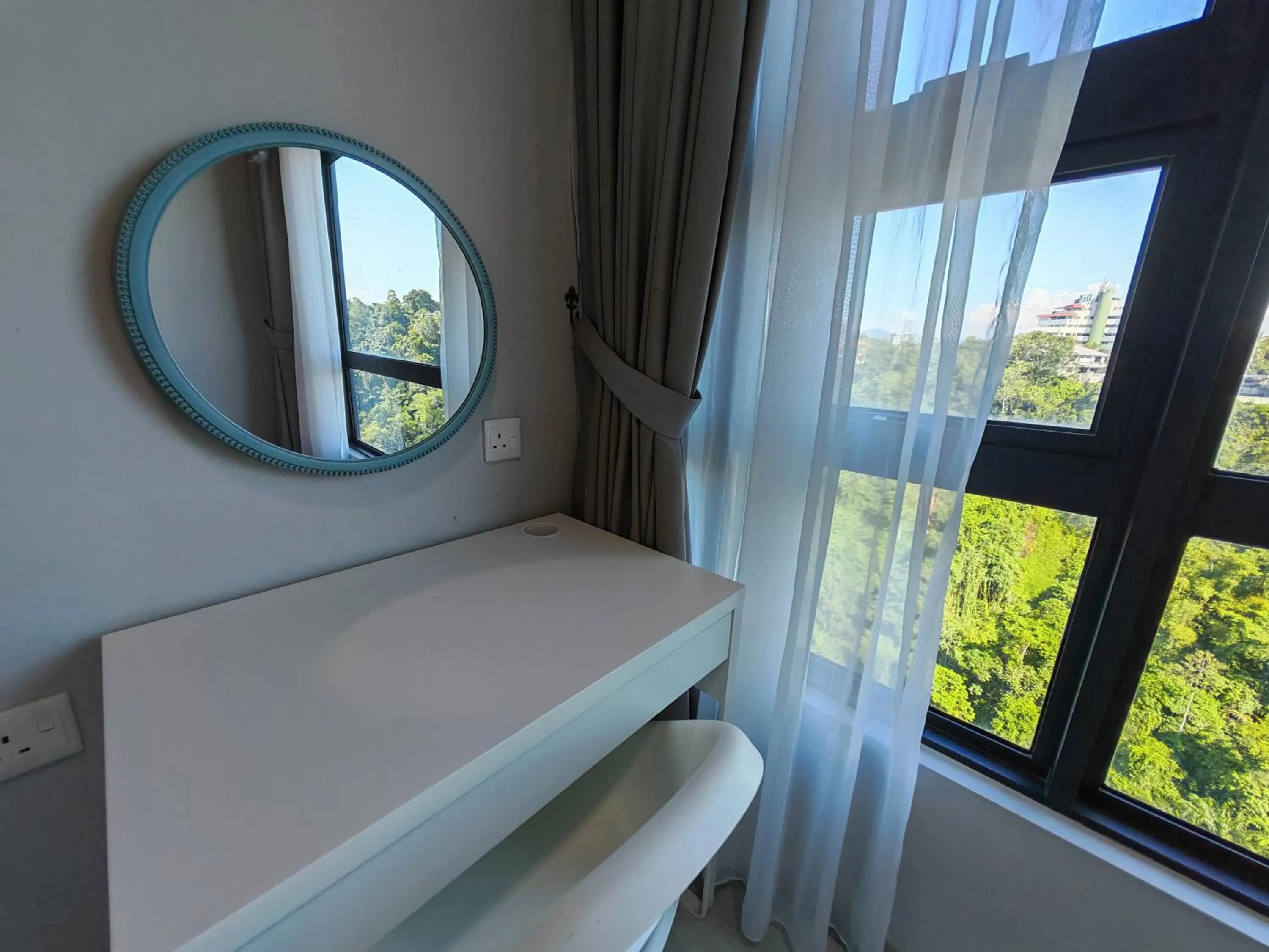 Luca Suites - Jesselton Quay