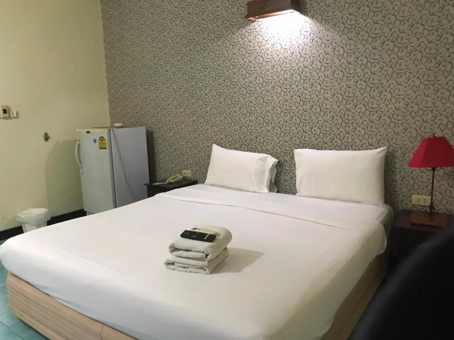 Bed in Sutus Court 7