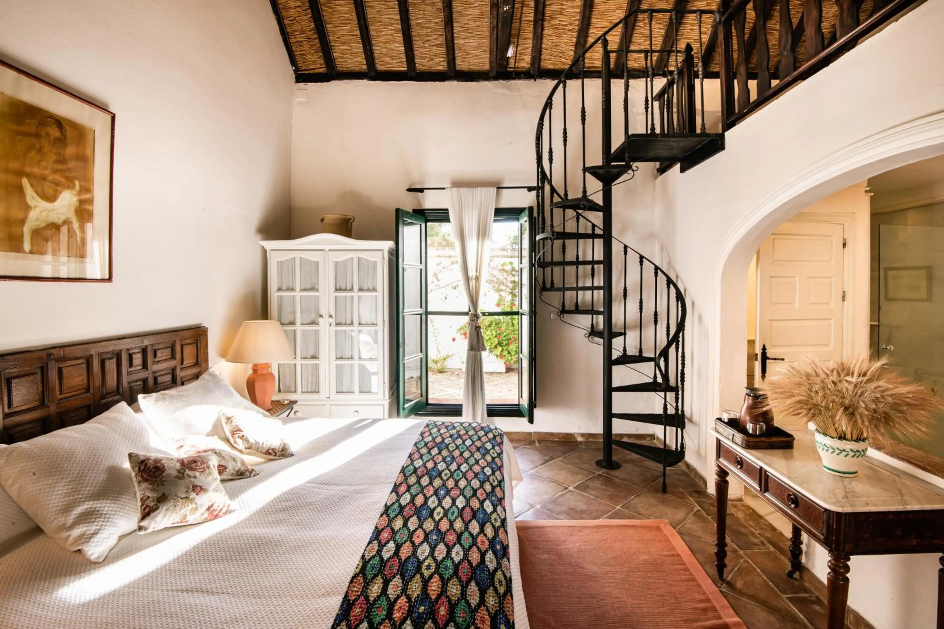 Photo of the whole room, Bed in Hacienda de San Rafael