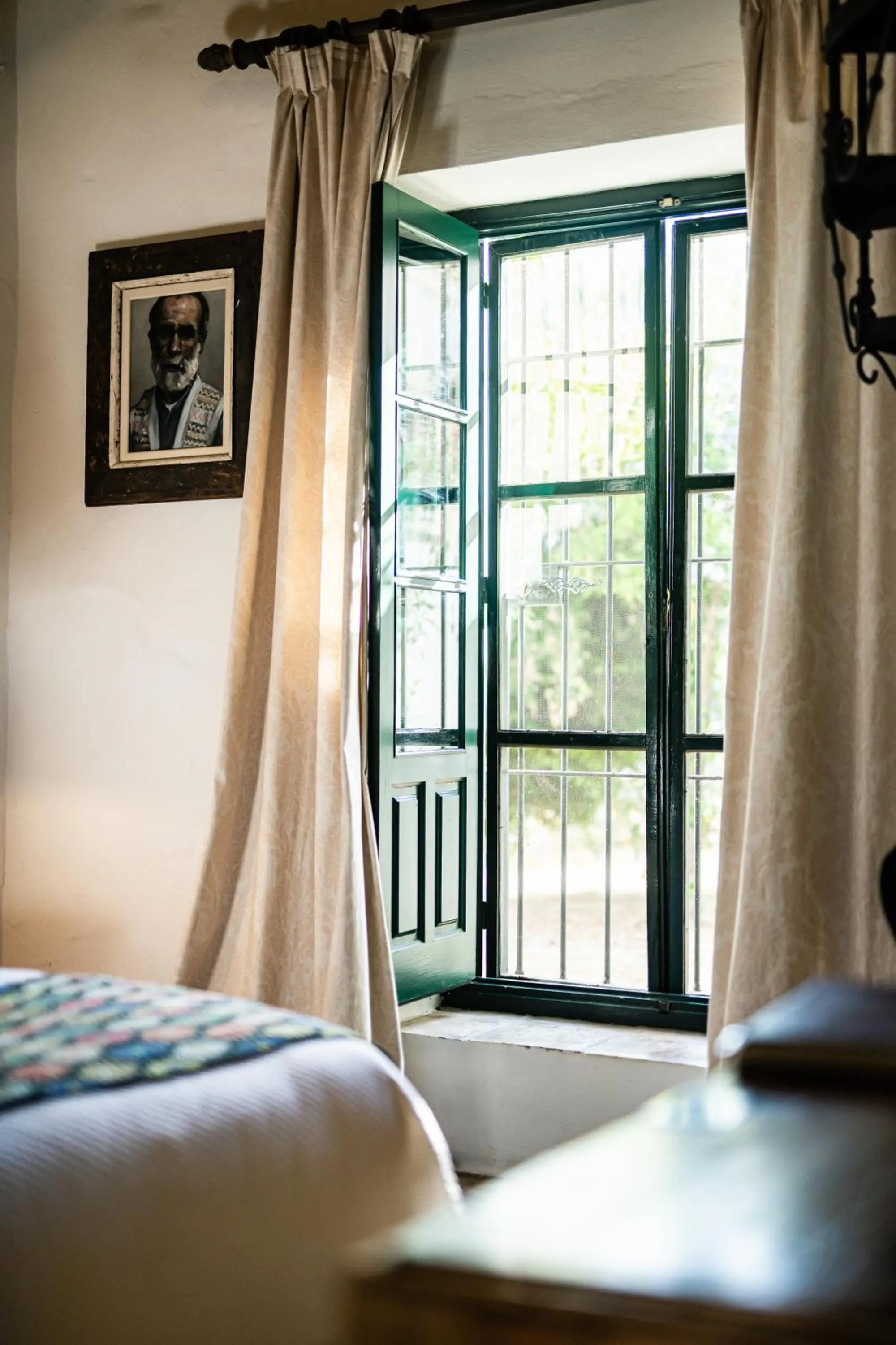 Photo of the whole room, Bed in Hacienda de San Rafael
