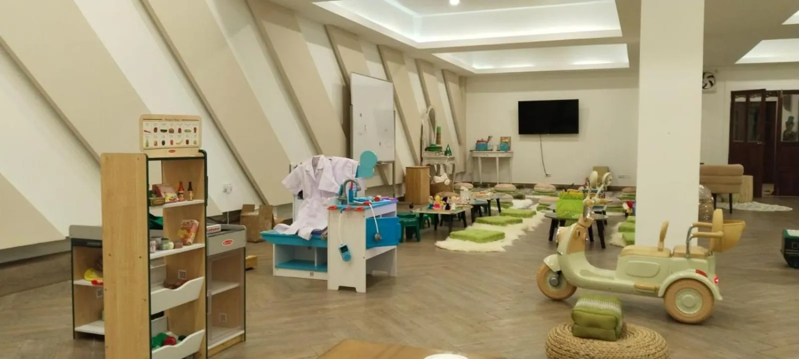 Kids's club in Vannee Golden Sands Beachfront Resort