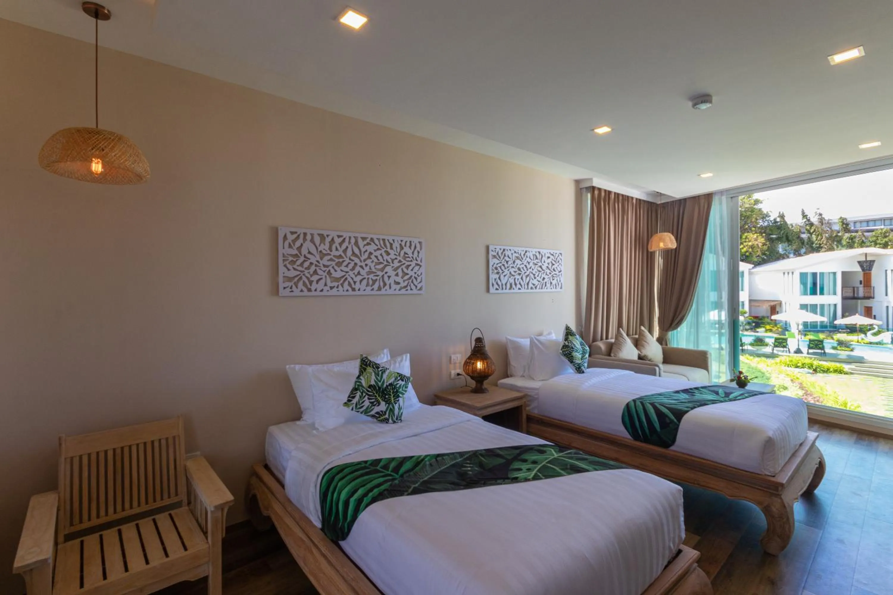 Bedroom, Bed in Vannee Golden Sands Beachfront Resort