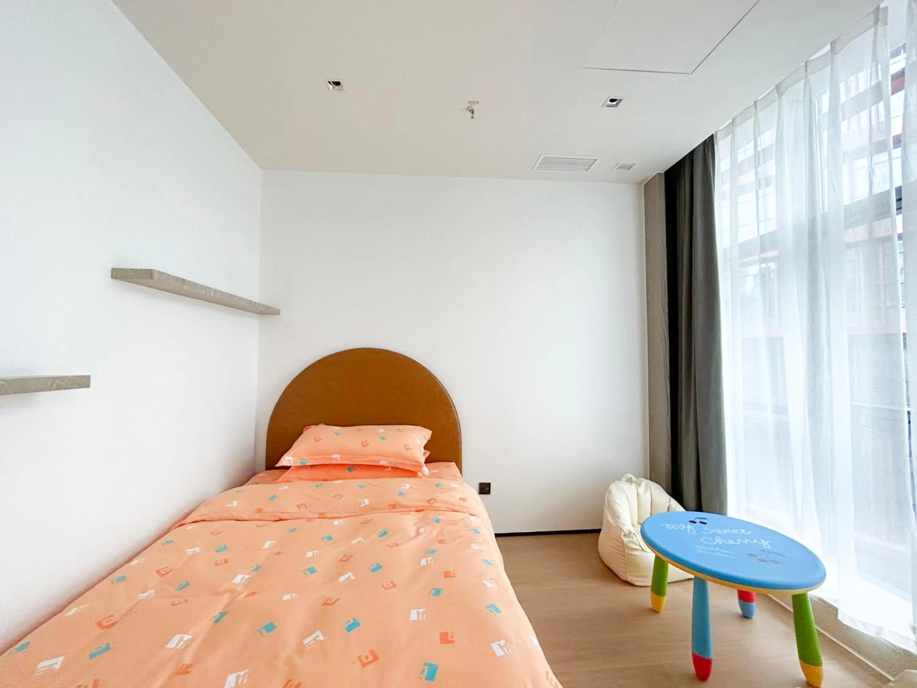 Property building, Bed in Four Points by Sheraton Chongqing, Yongchuan