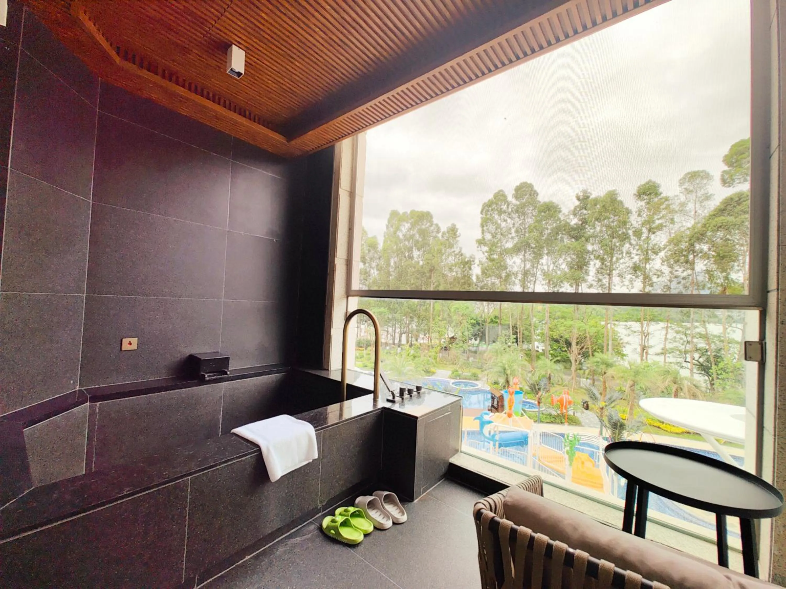 Wyndham Grand Zhaoqing Downtown