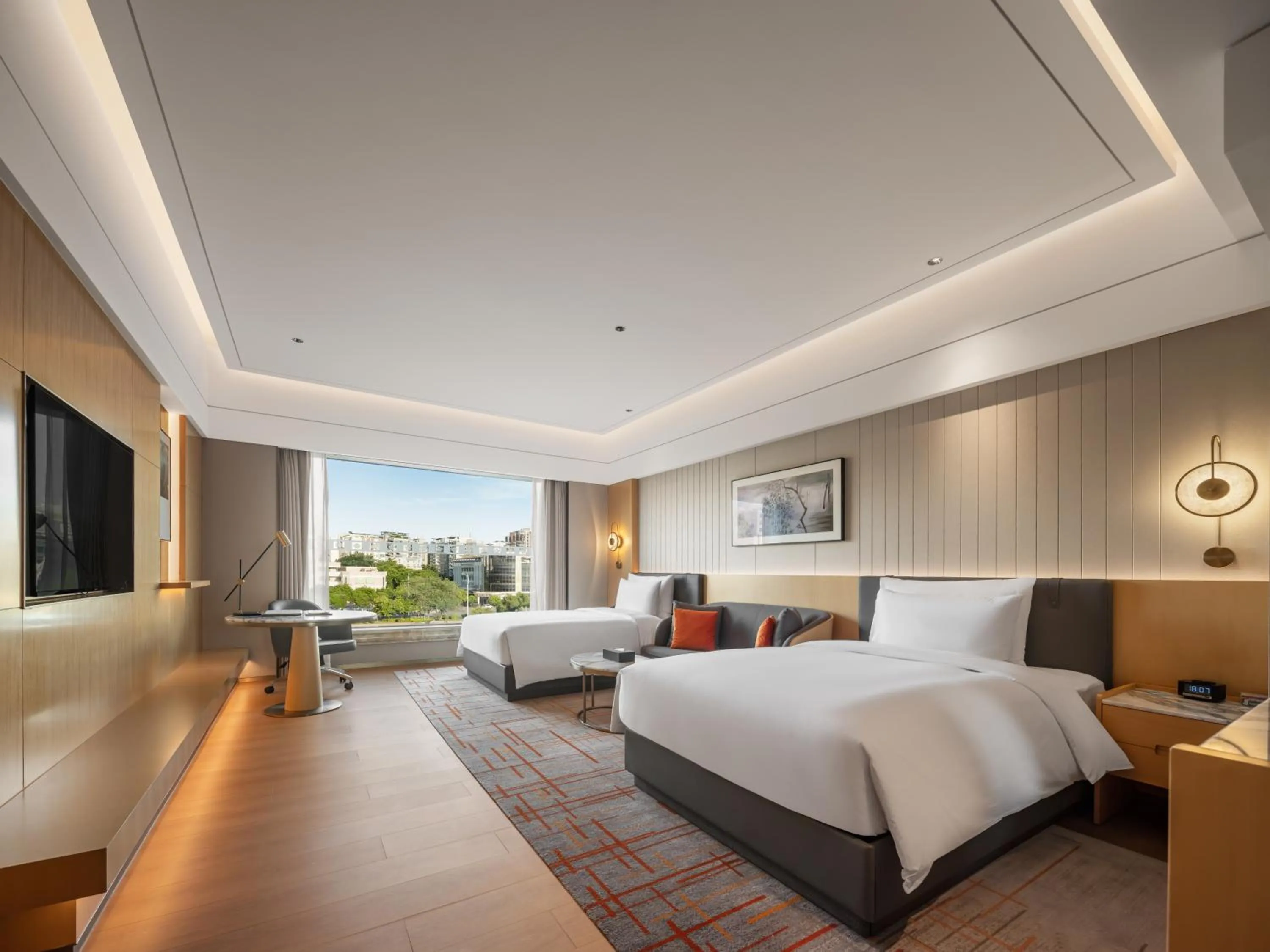 Bedroom, Bed in Wyndham Grand Zhaoqing Downtown