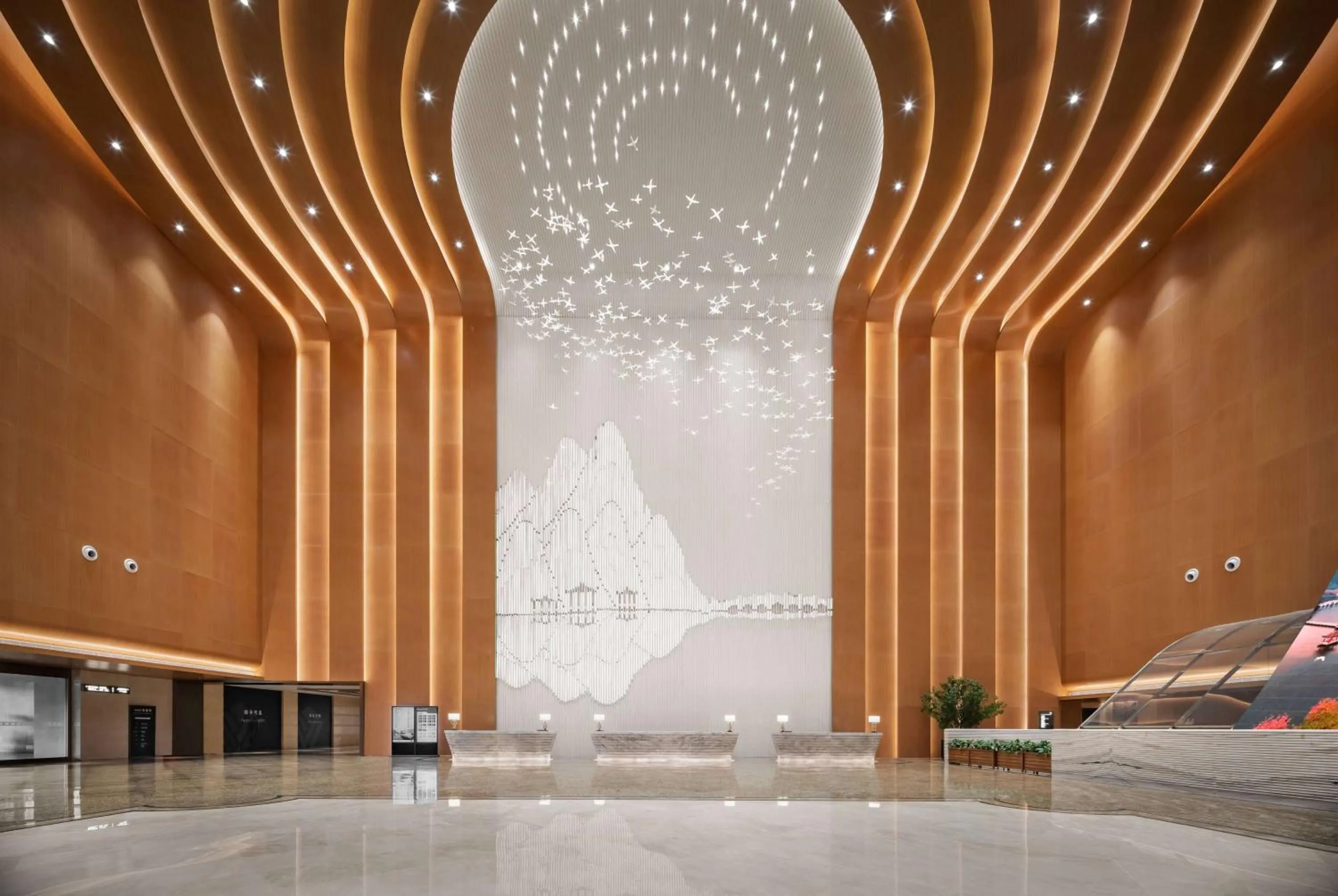 Lobby or reception in Wyndham Grand Zhaoqing Downtown