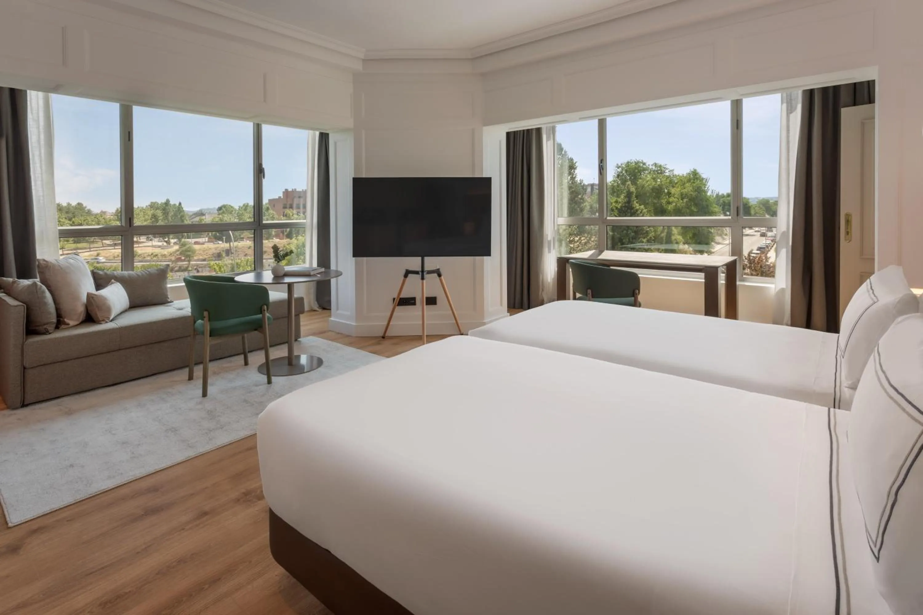 Bed in Melia Barajas