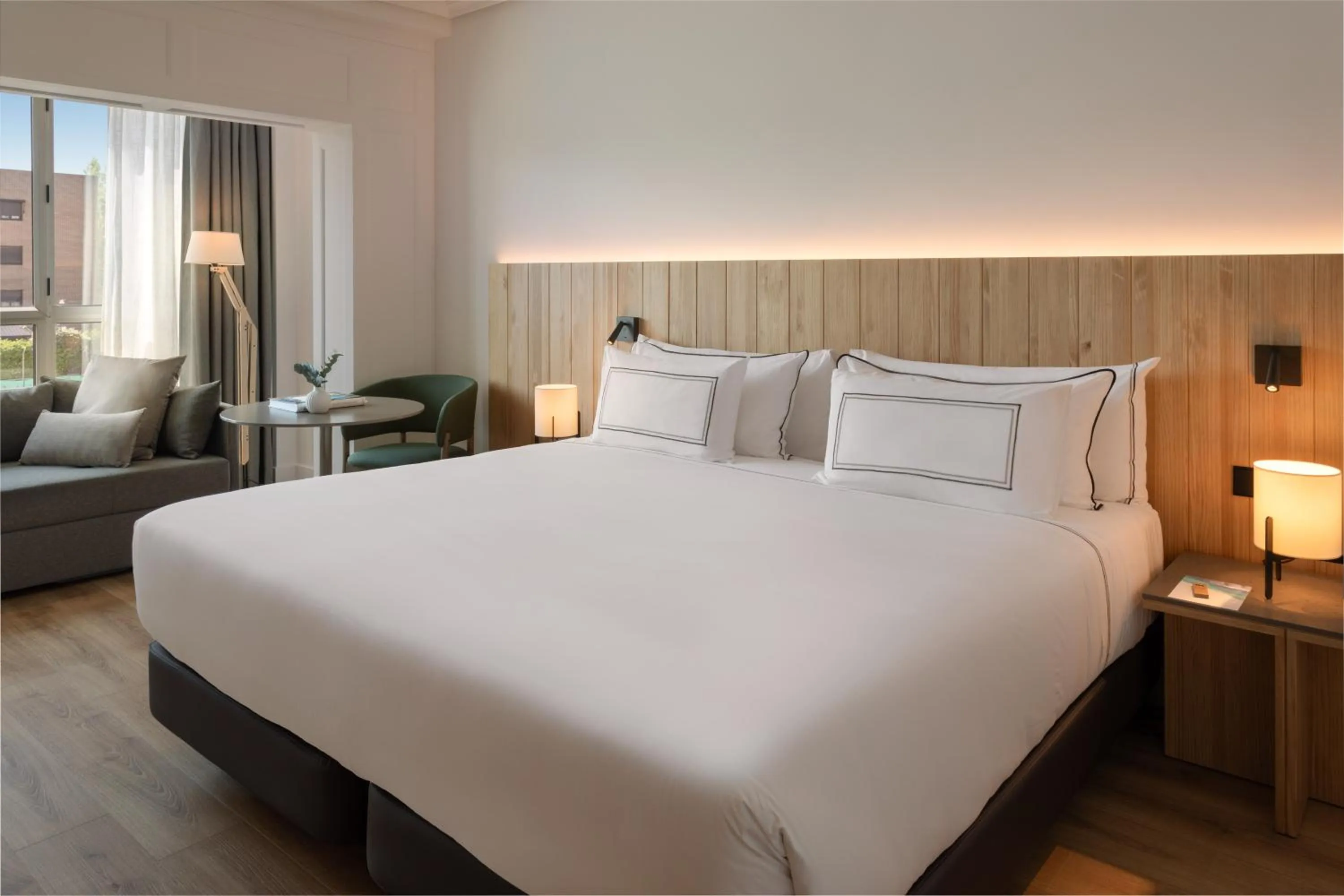 Bed in Melia Barajas