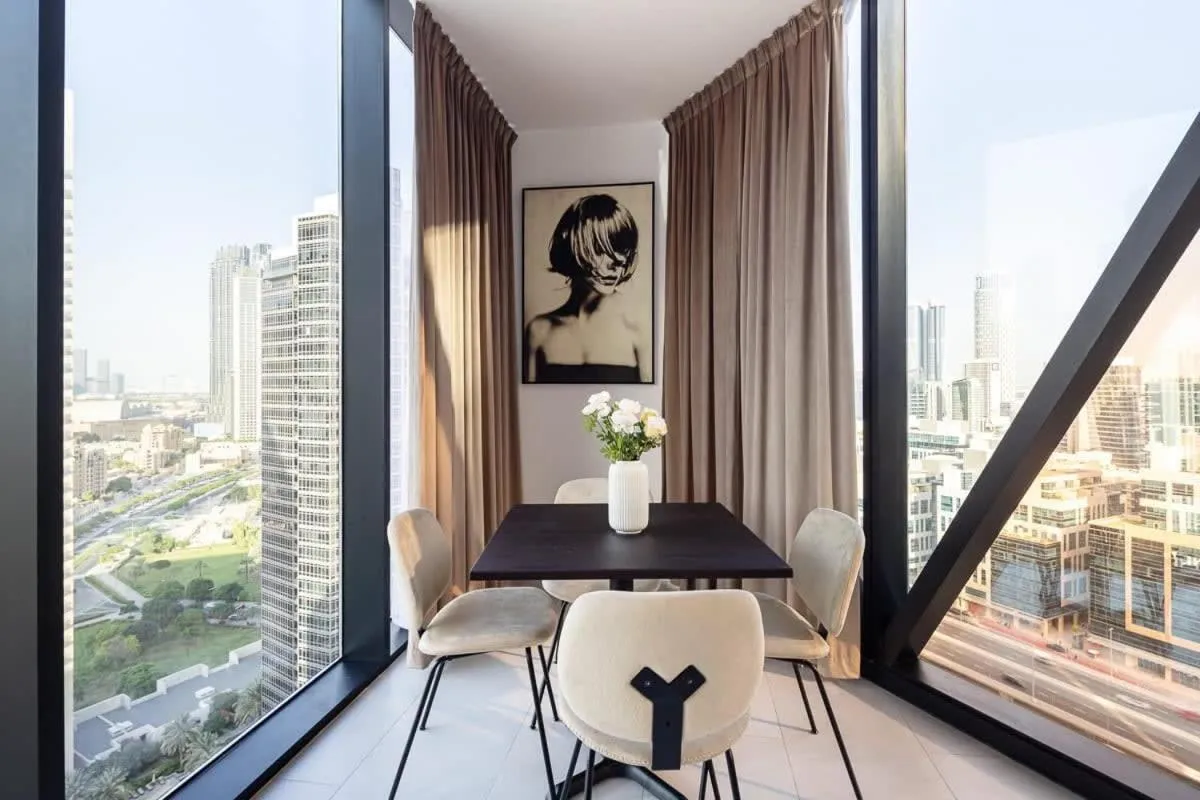 Frank Porter - Marquise Square