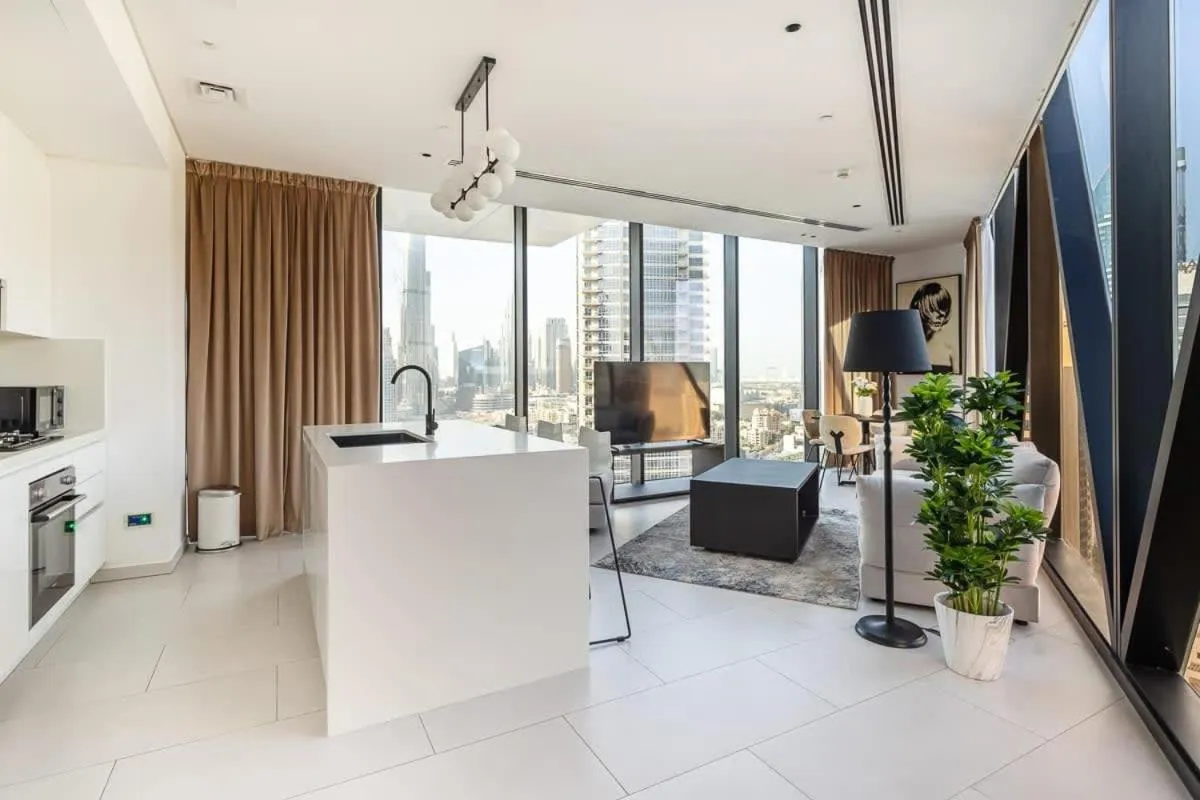 Frank Porter - Marquise Square