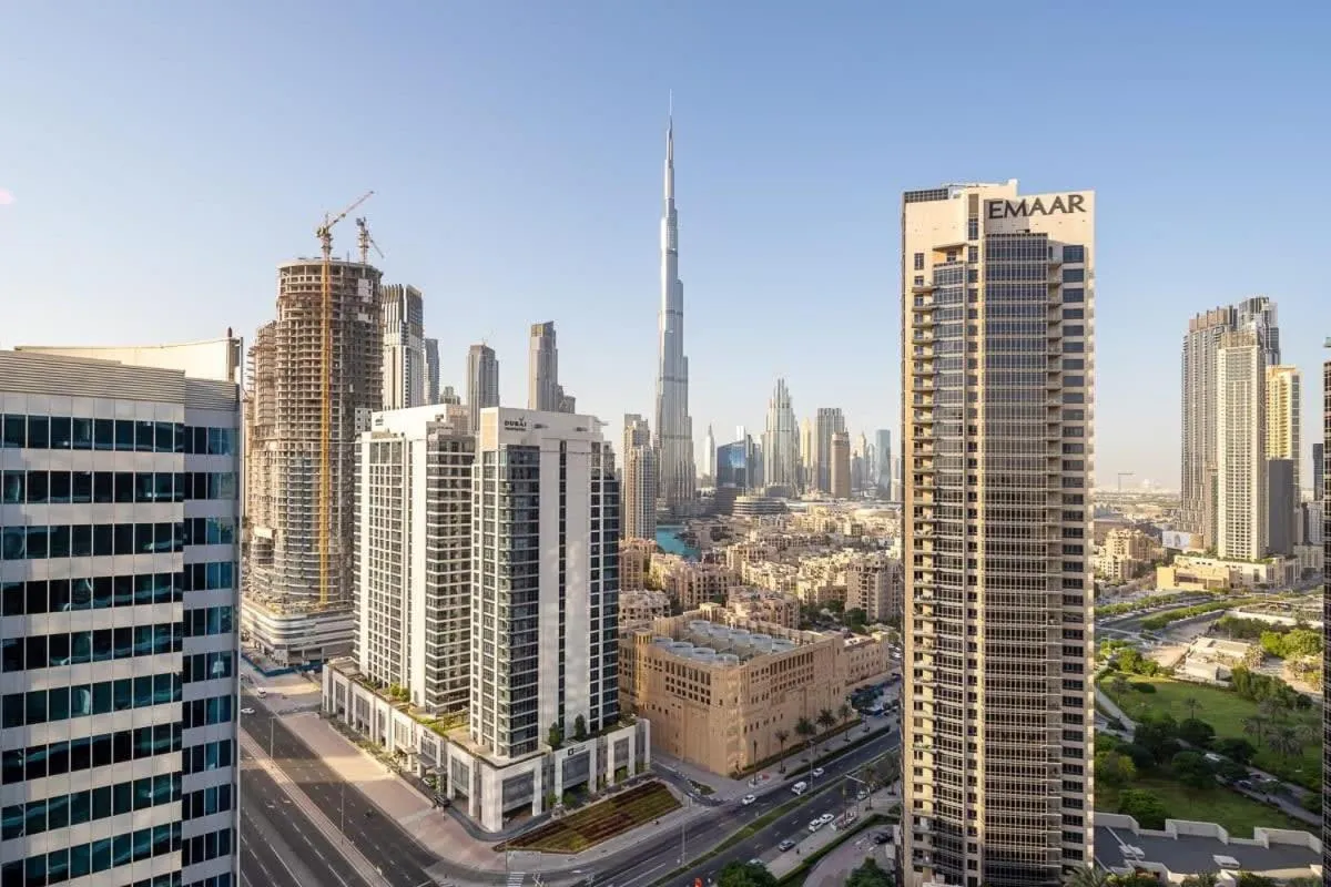 Frank Porter - Marquise Square