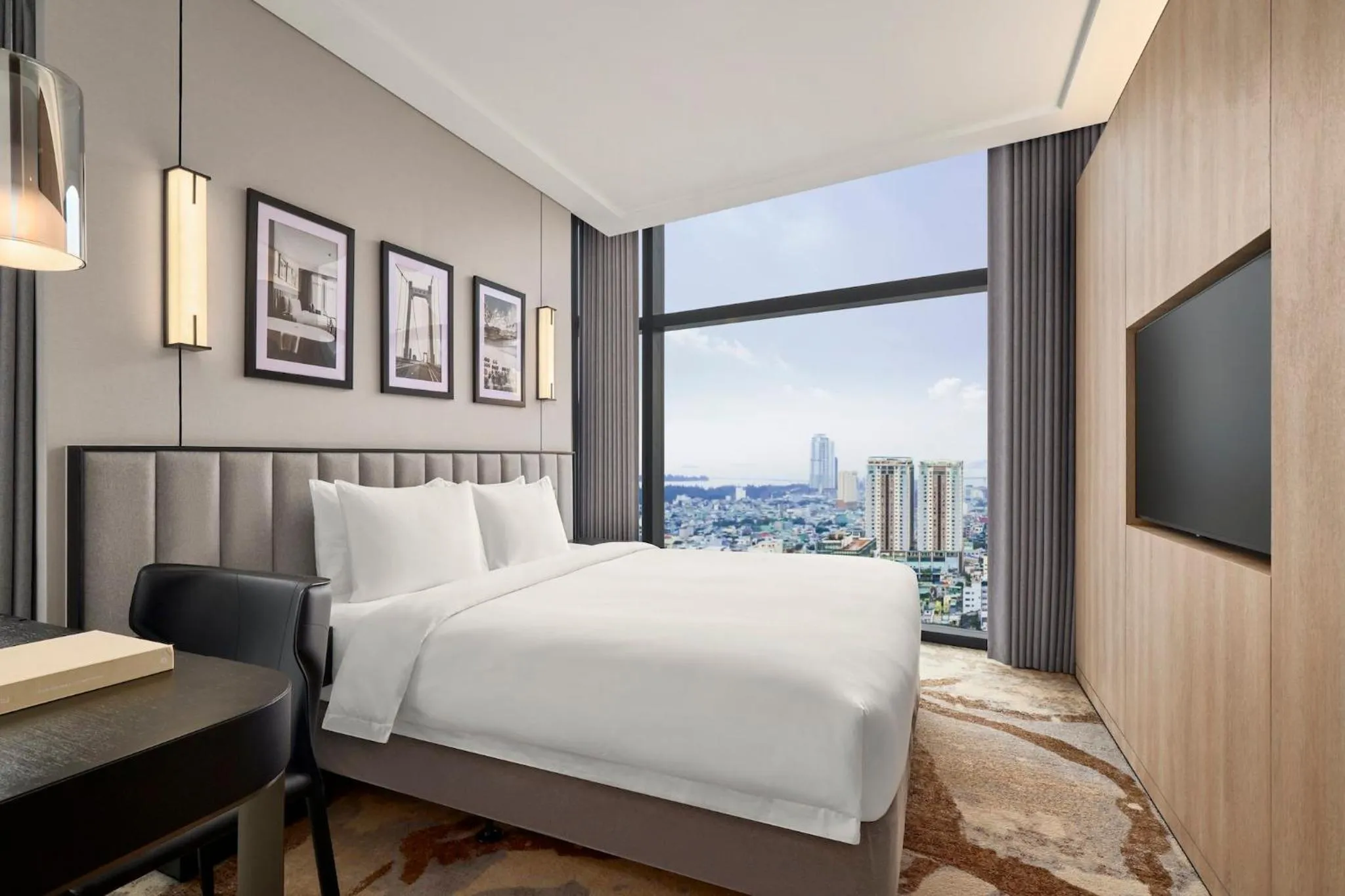 Bedroom, Bed in Crowne Plaza Danang City Centre by IHG