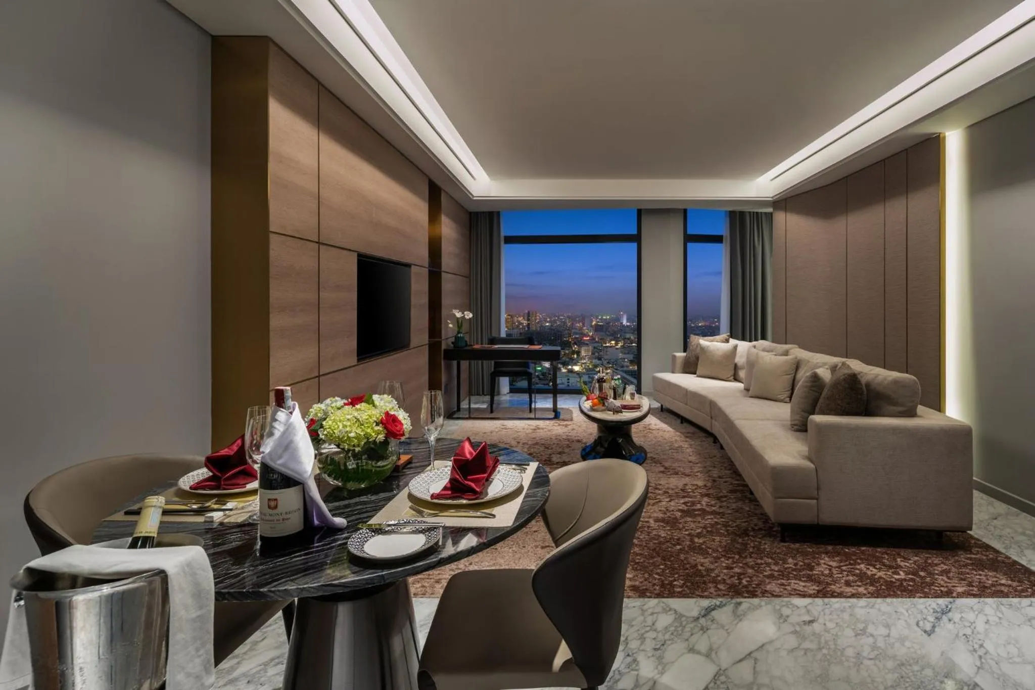 Photo of the whole room in Crowne Plaza Danang City Centre by IHG