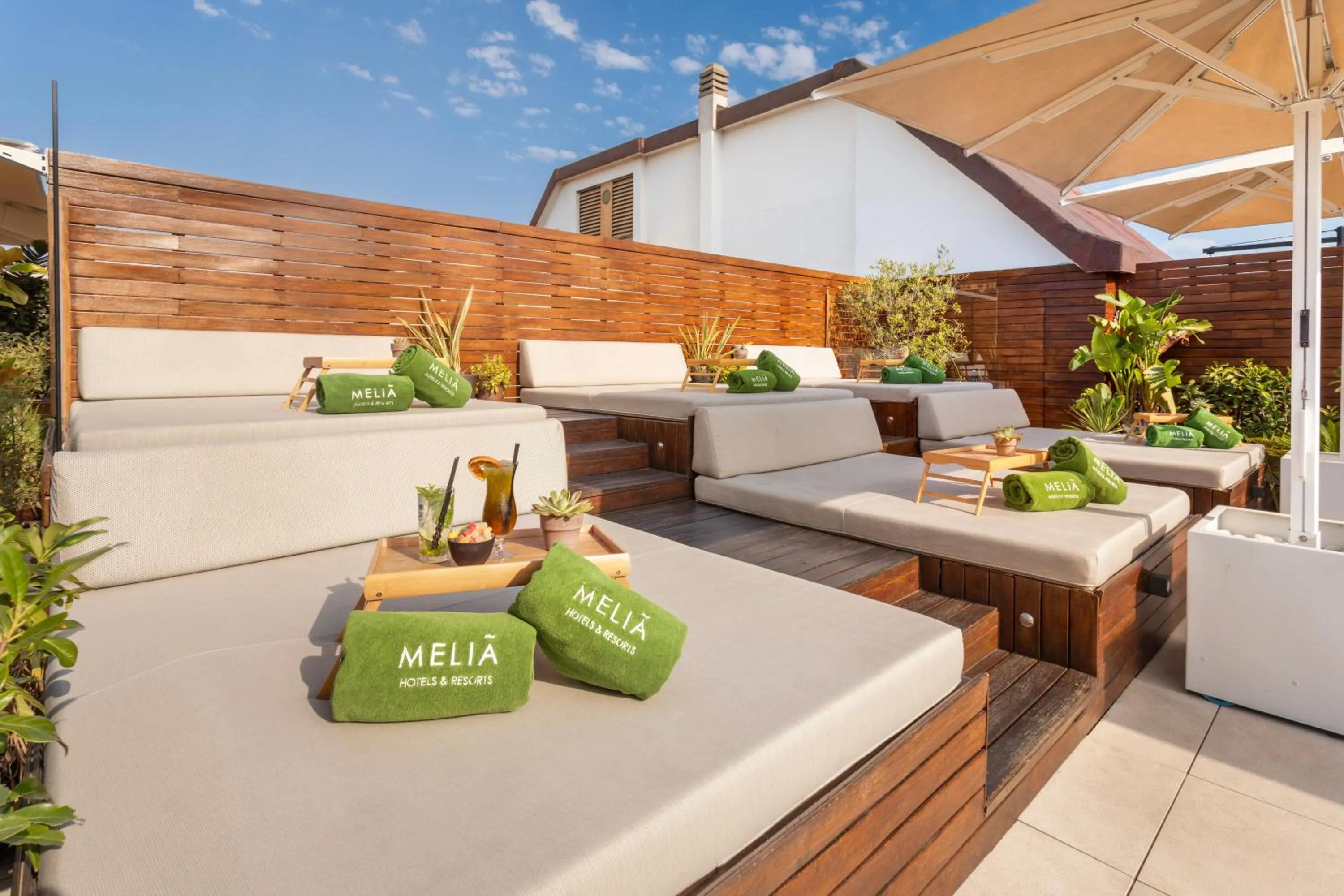 Swimming pool in Melia Madrid Serrano