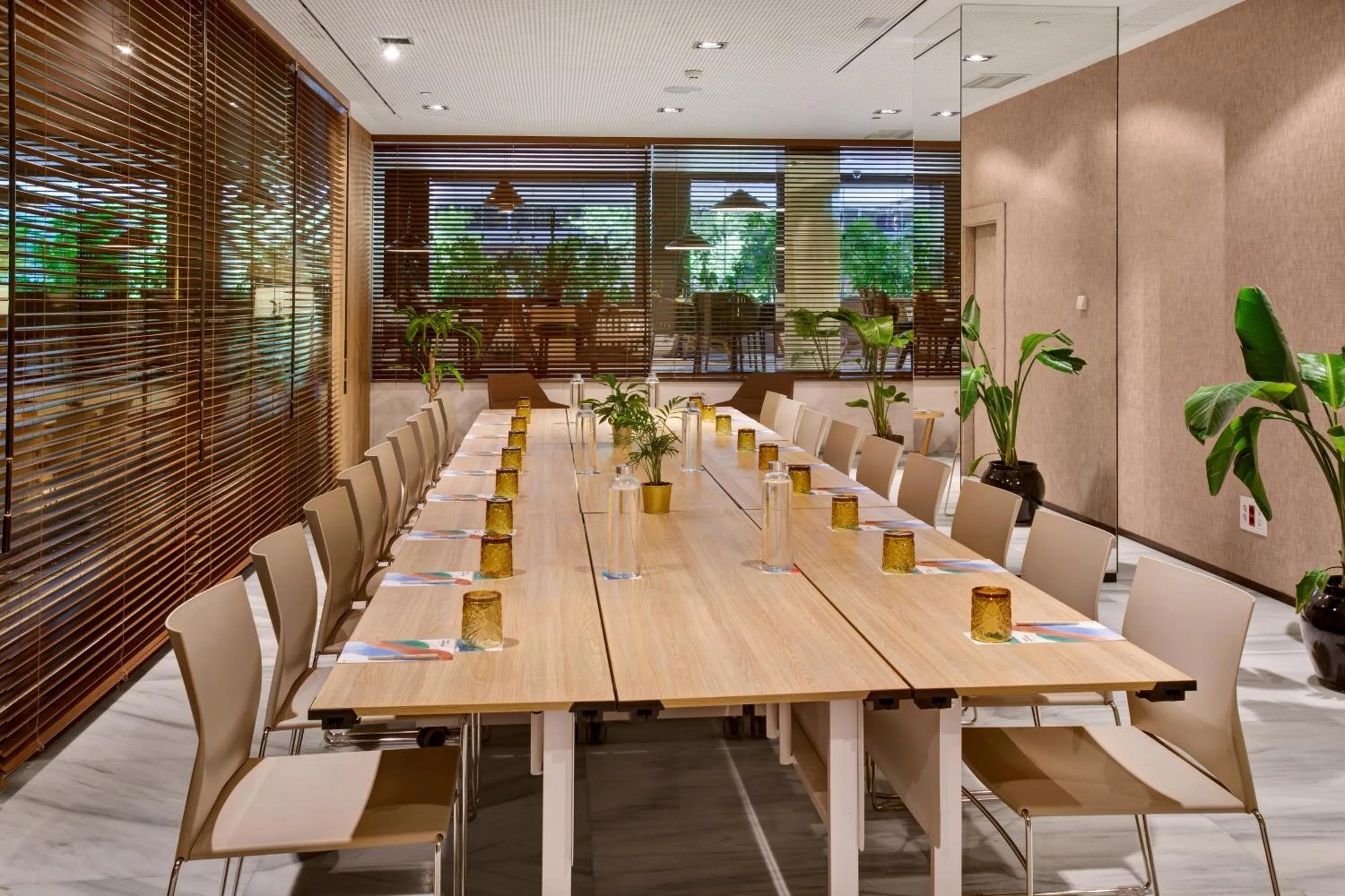 Meeting/conference room in Melia Madrid Serrano