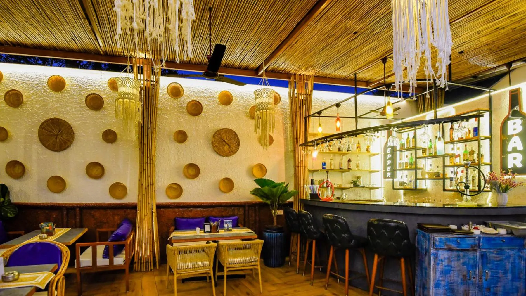 Lounge or bar in Le Seasons Resort