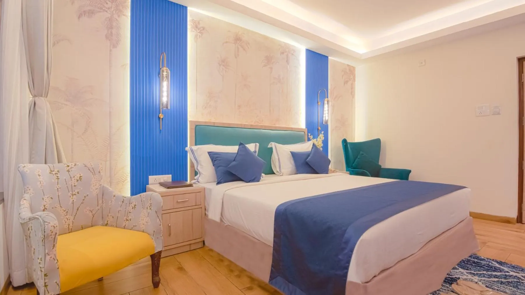 Bed in Le Seasons Resort