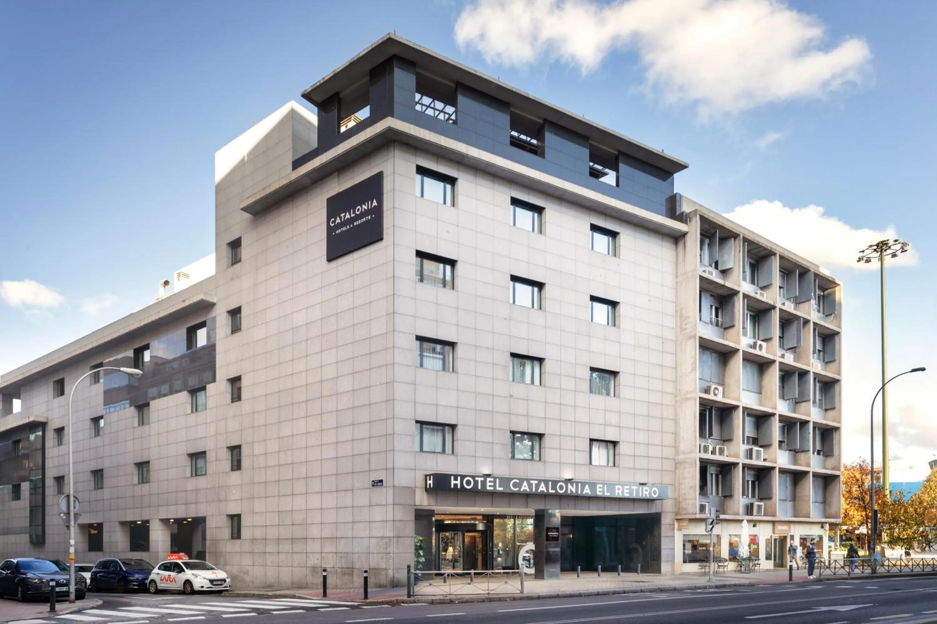 Property building in Catalonia El Retiro