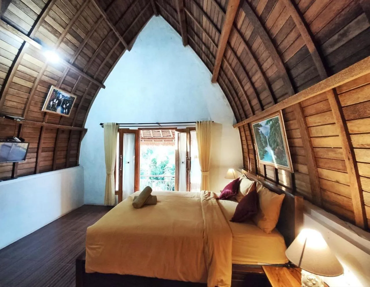 Bedroom, Bed in The Hill Prananta