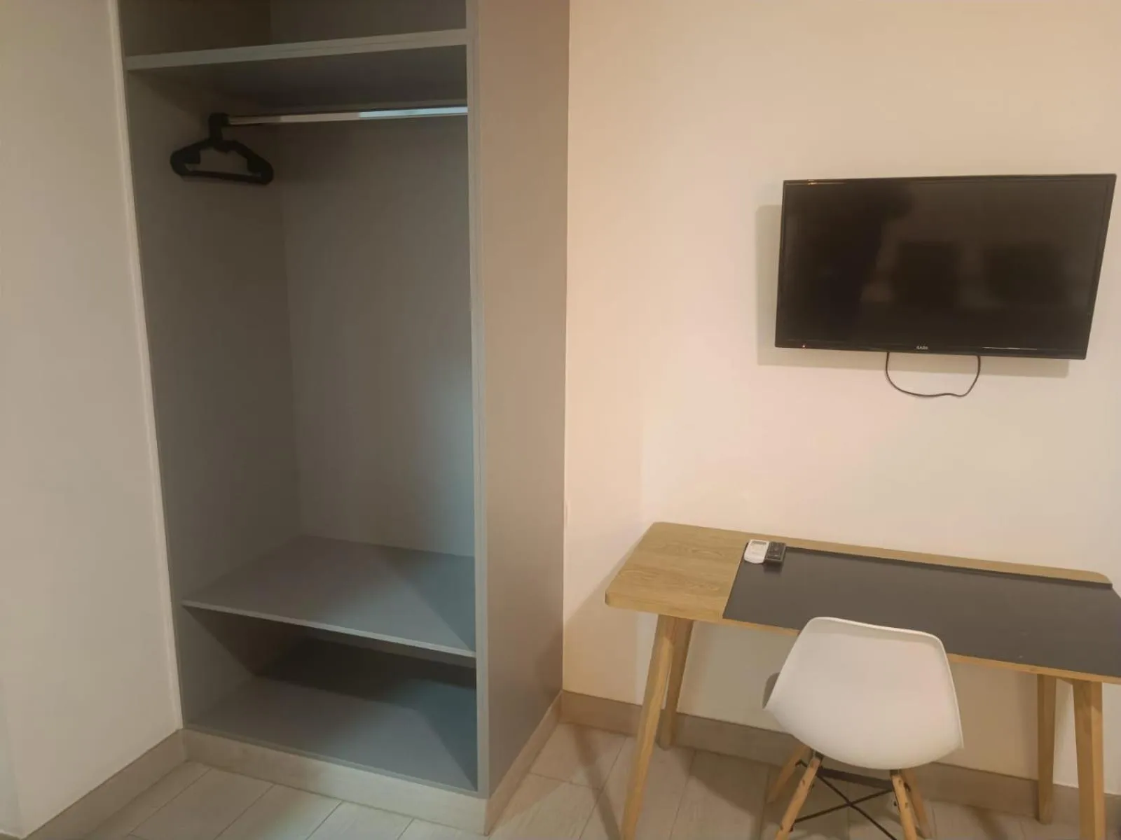 TV and multimedia in Hotel Cedran