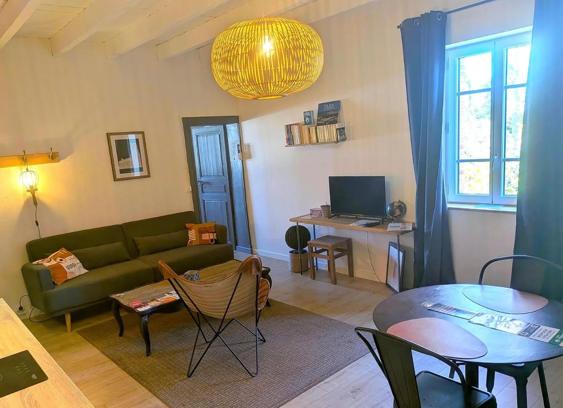 16 Bis-Gîte-Hôtel-Appartement