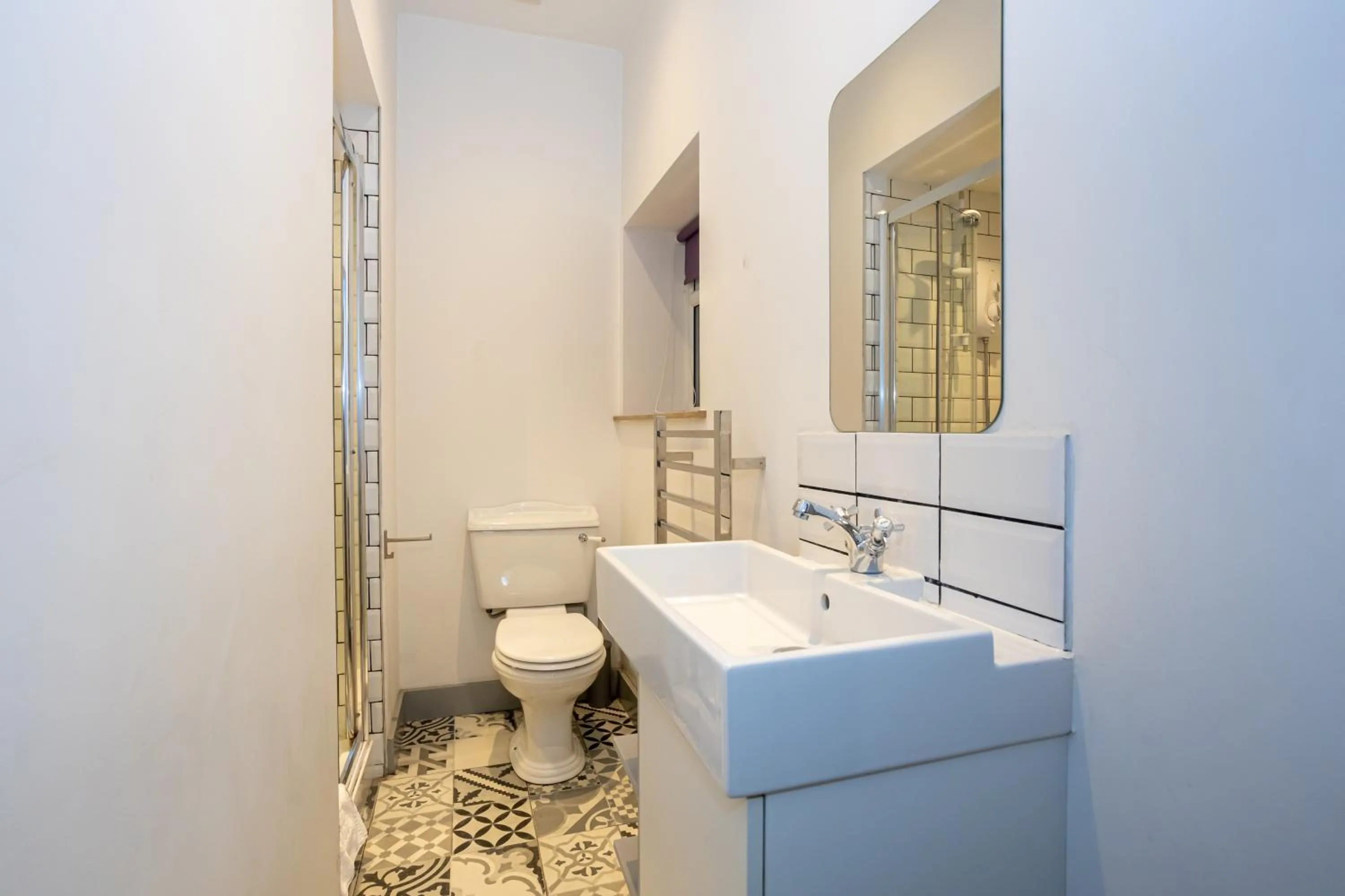 Pillo Rooms Serviced Apartments - Salford