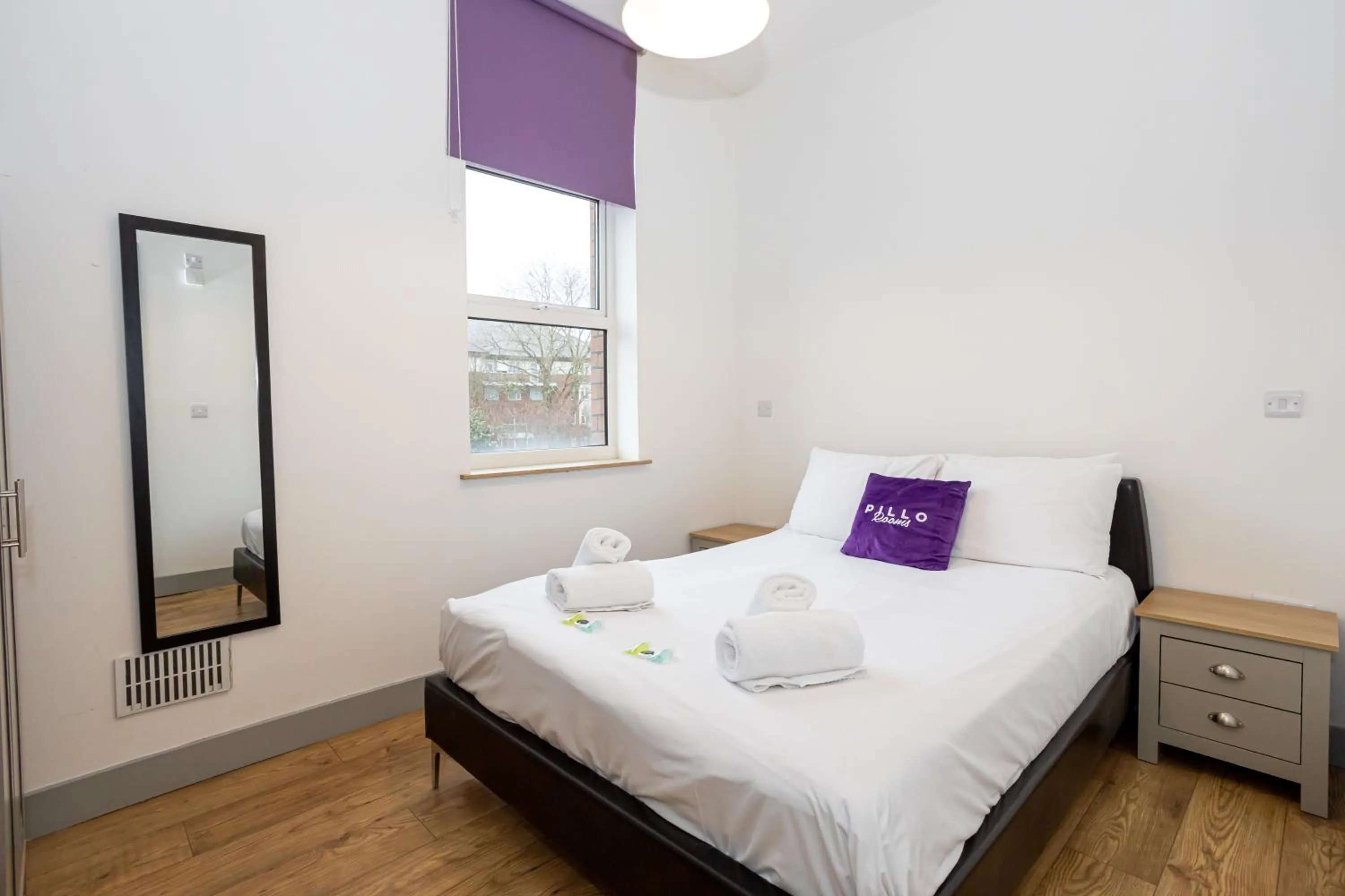 Bed in Pillo Rooms Serviced Apartments - Salford