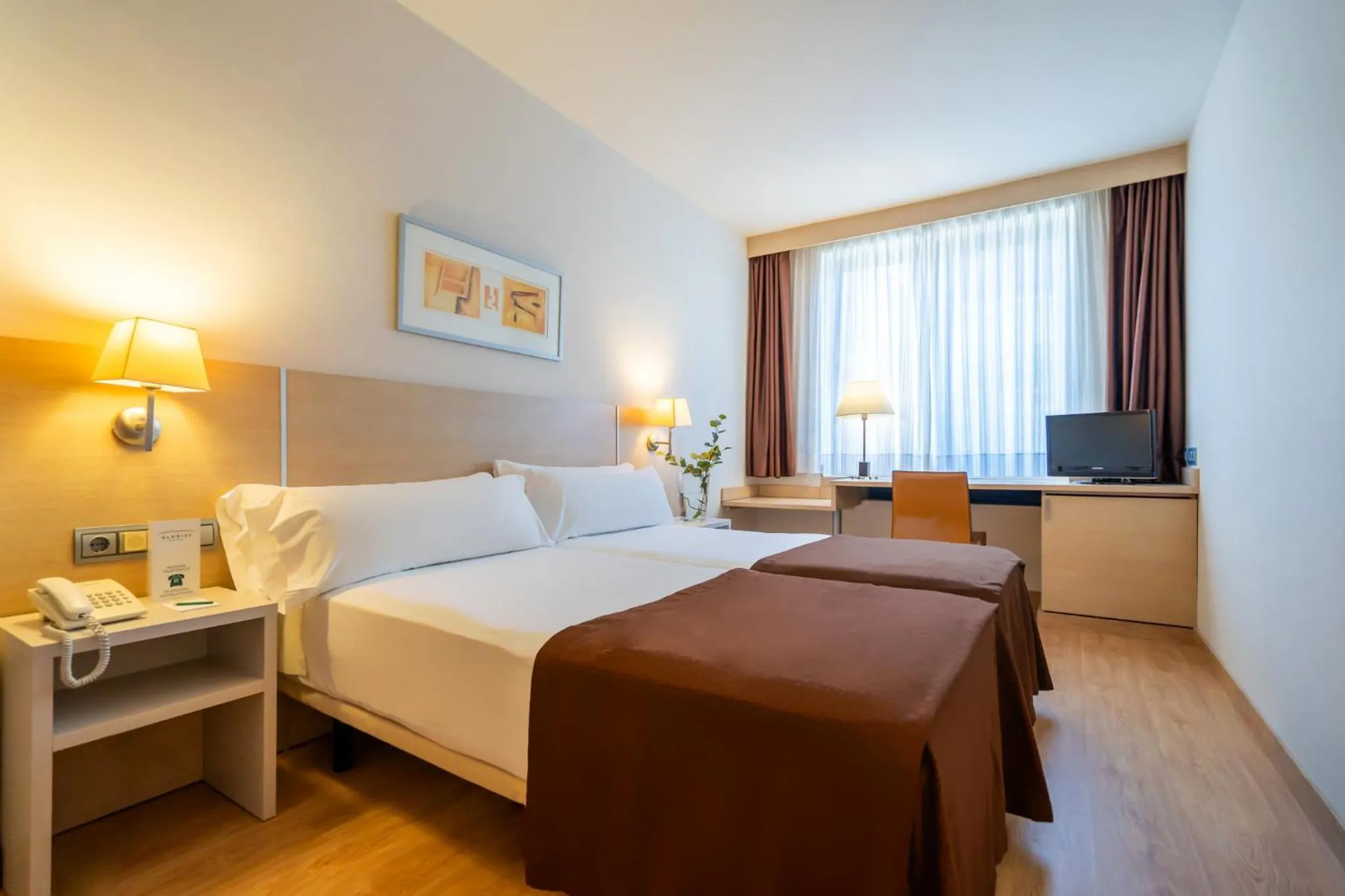 Bed in Hotel Glòries