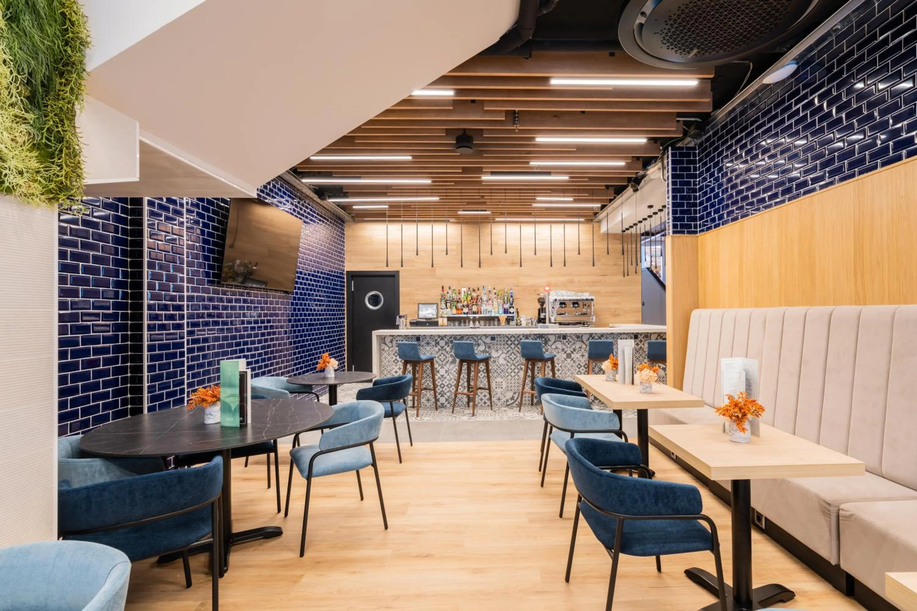 Restaurant/places to eat in Neptuno Hotel & SPA 4 Sup