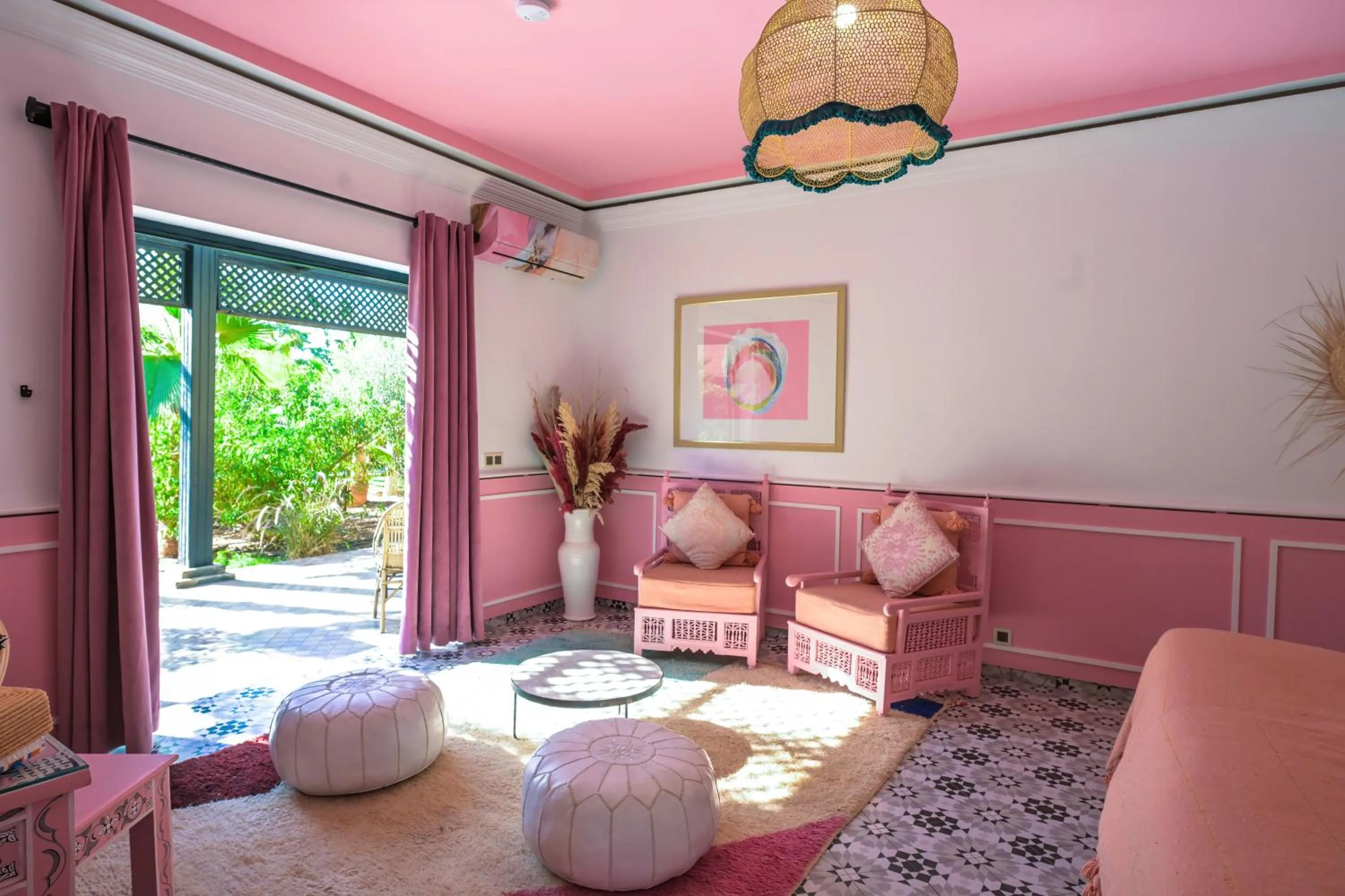 Seating area in Maison Daouia