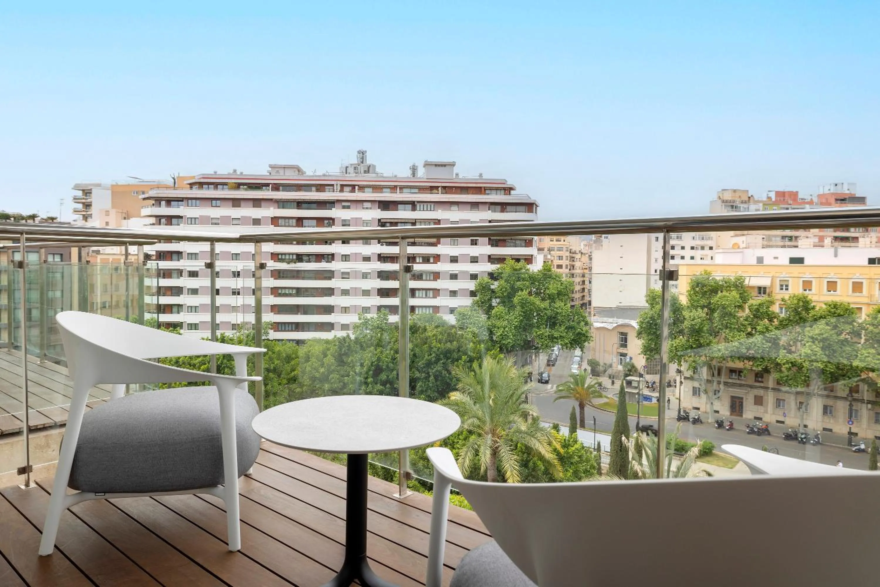 Bedroom in HM Jaime III