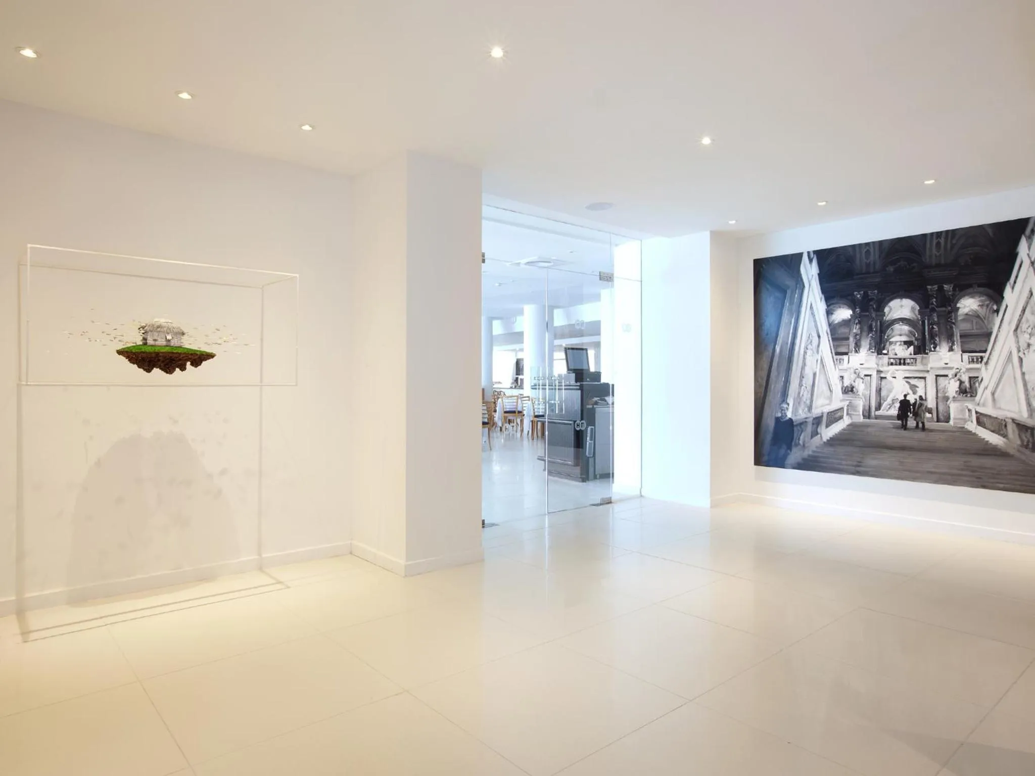 Lounge or bar in HM Tropical