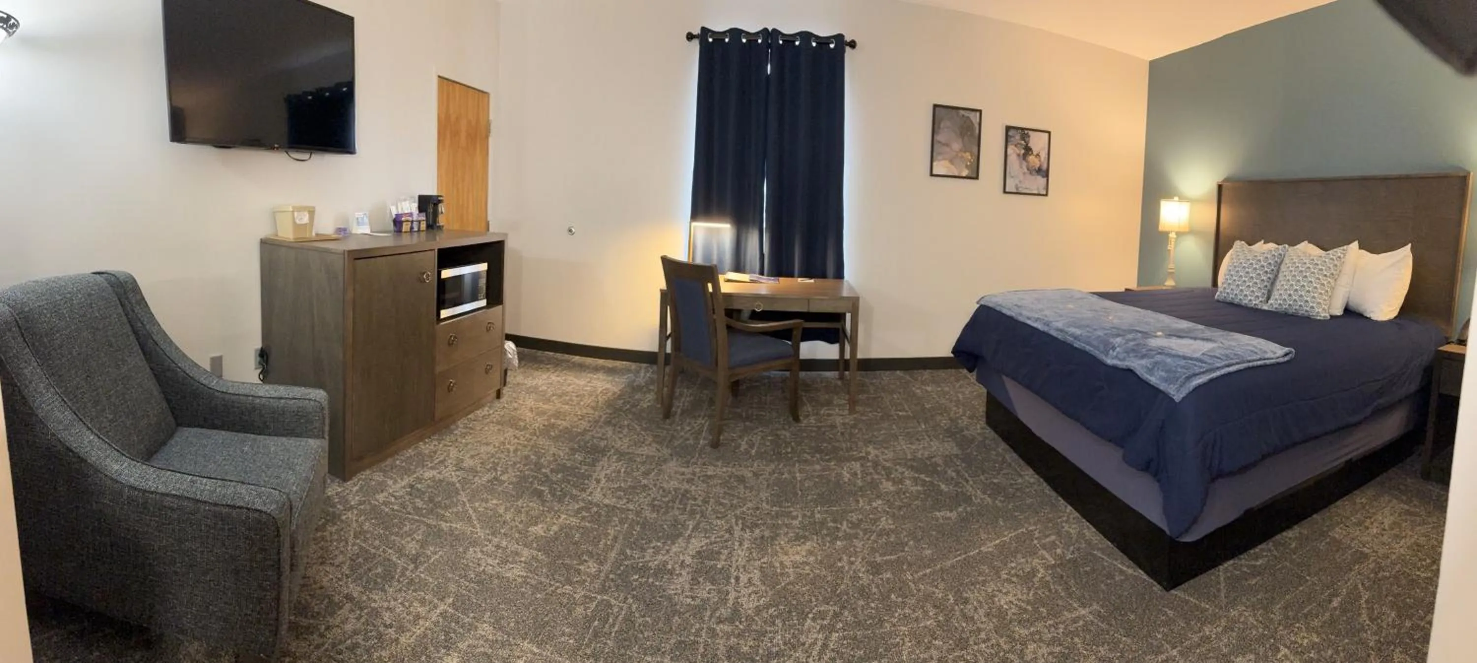 Bed in The Northeastland Hotel