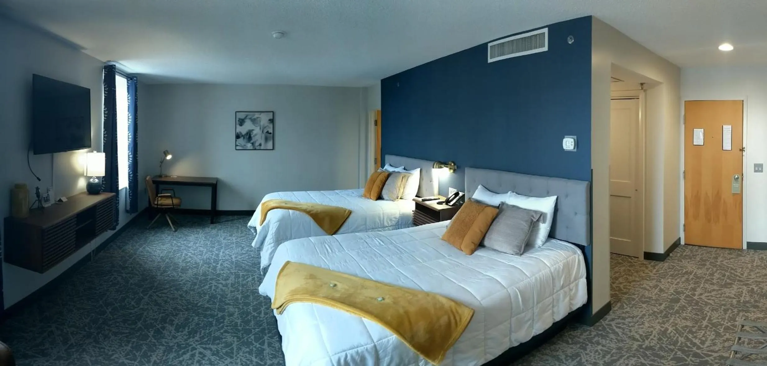 Bed in The Northeastland Hotel