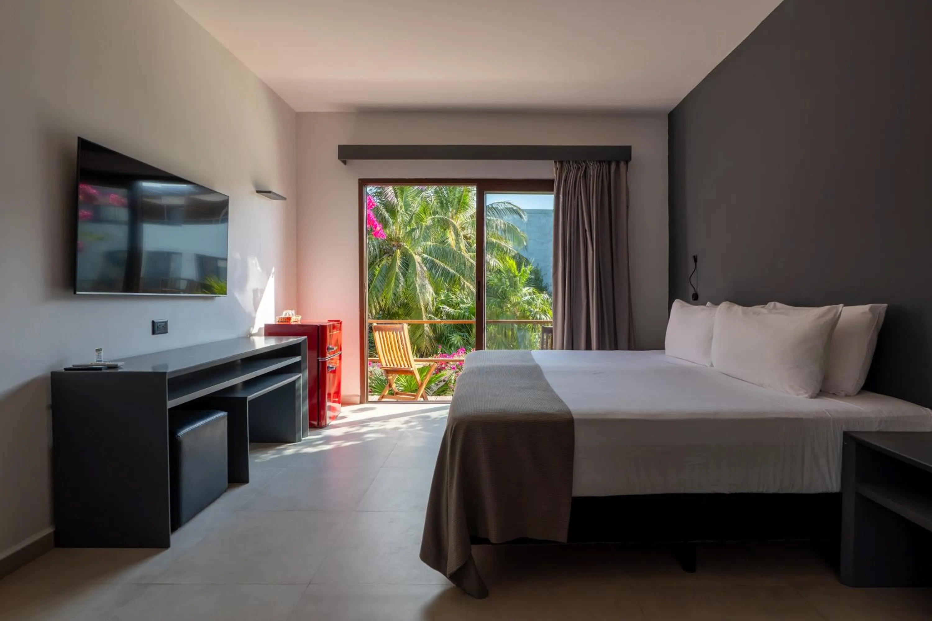 Bedroom, Bed in My Blue Hotel Holbox