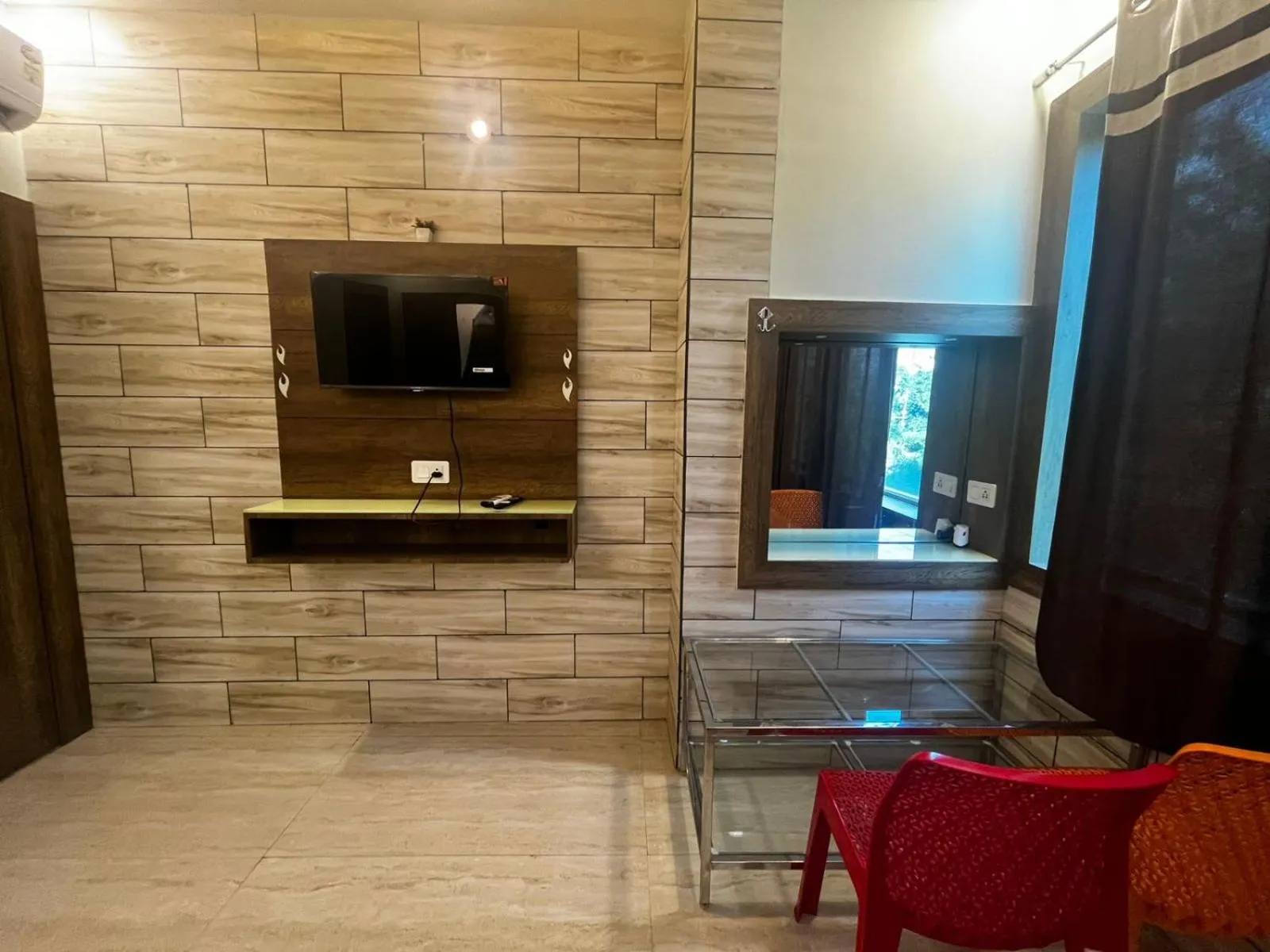 TV and multimedia in Taj Nice Point Manage by Taj Sunrise Group