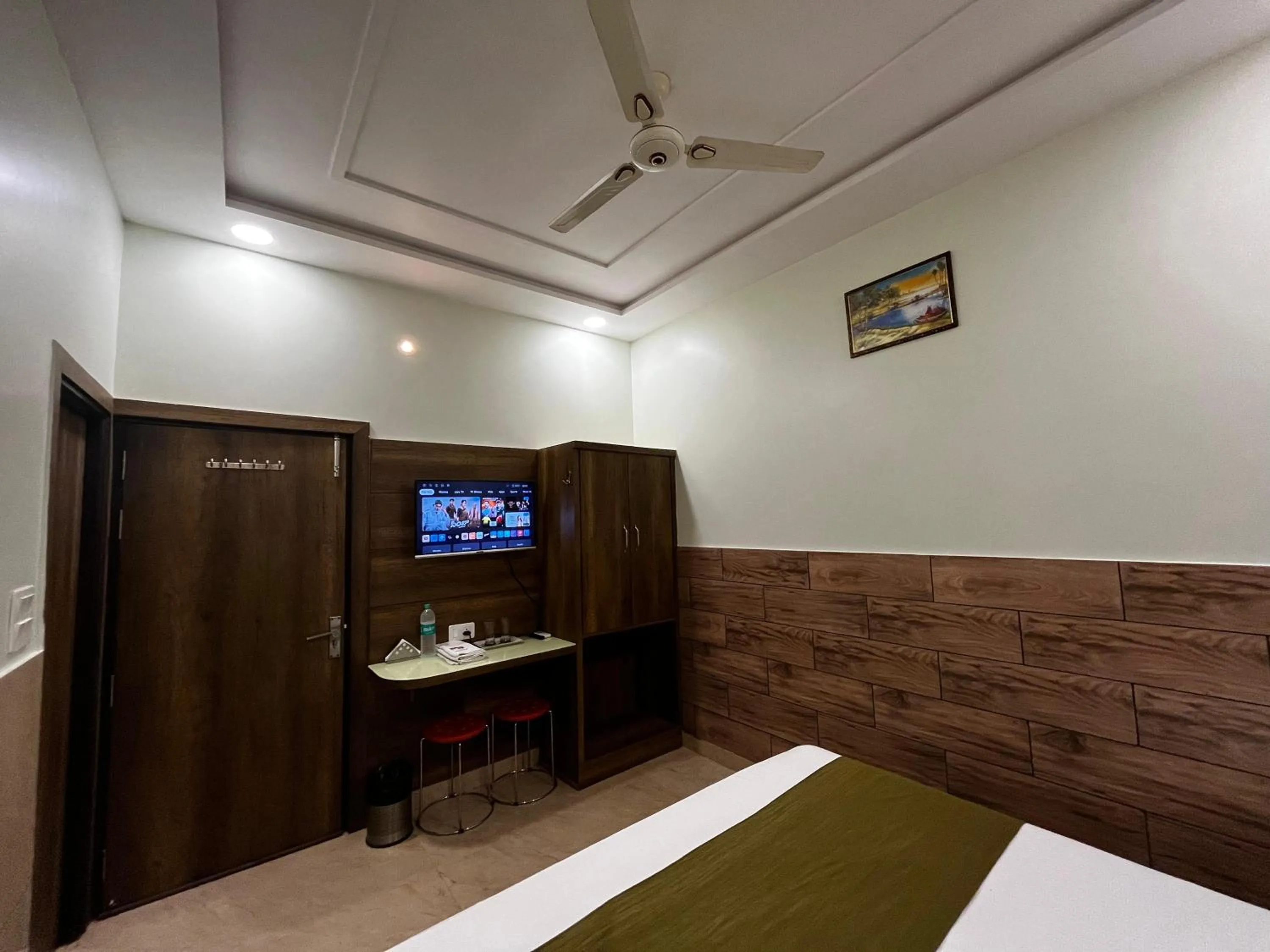 Photo of the whole room, Bed in Taj Nice Point Manage by Taj Sunrise Group