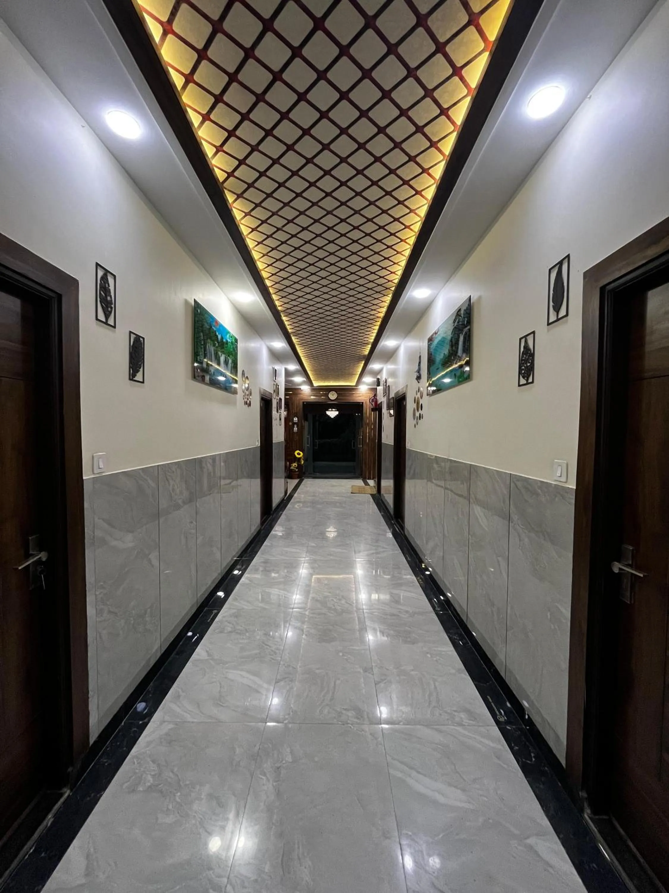 Property building in Taj Nice Point Manage by Taj Sunrise Group