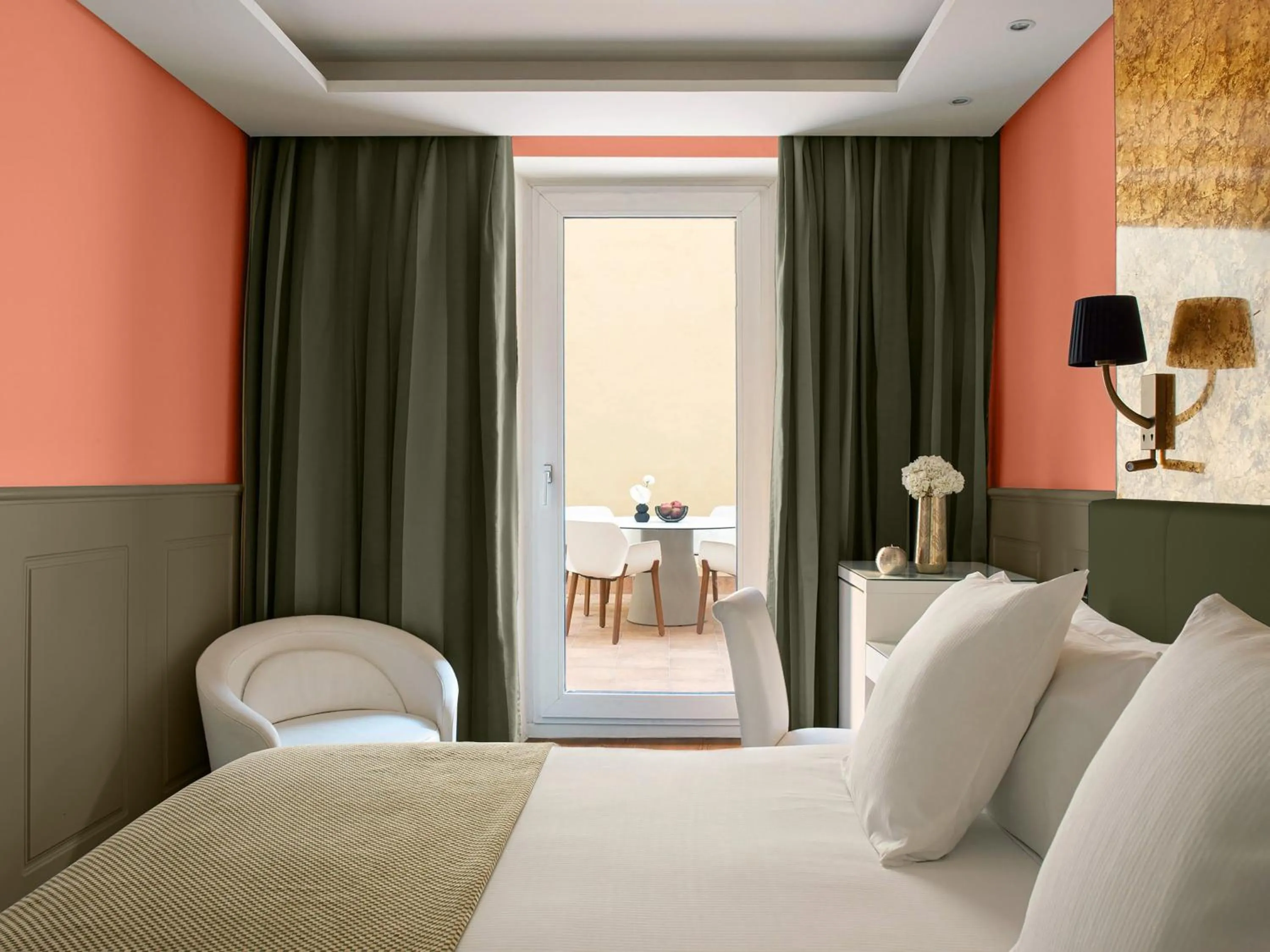 Bed in Hotel Colón Gran Meliá - The Leading Hotels of the World