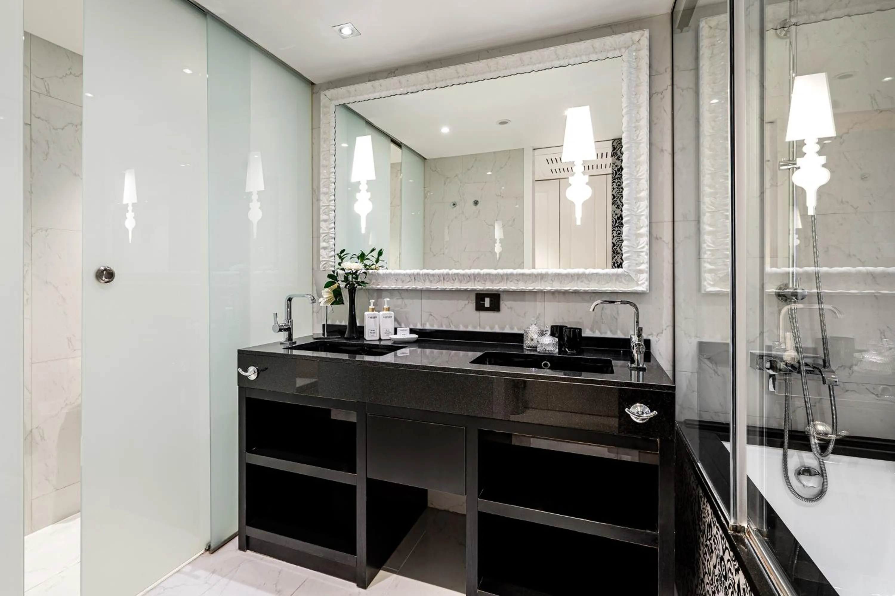 Bathroom in Hotel Colón Gran Meliá - The Leading Hotels of the World