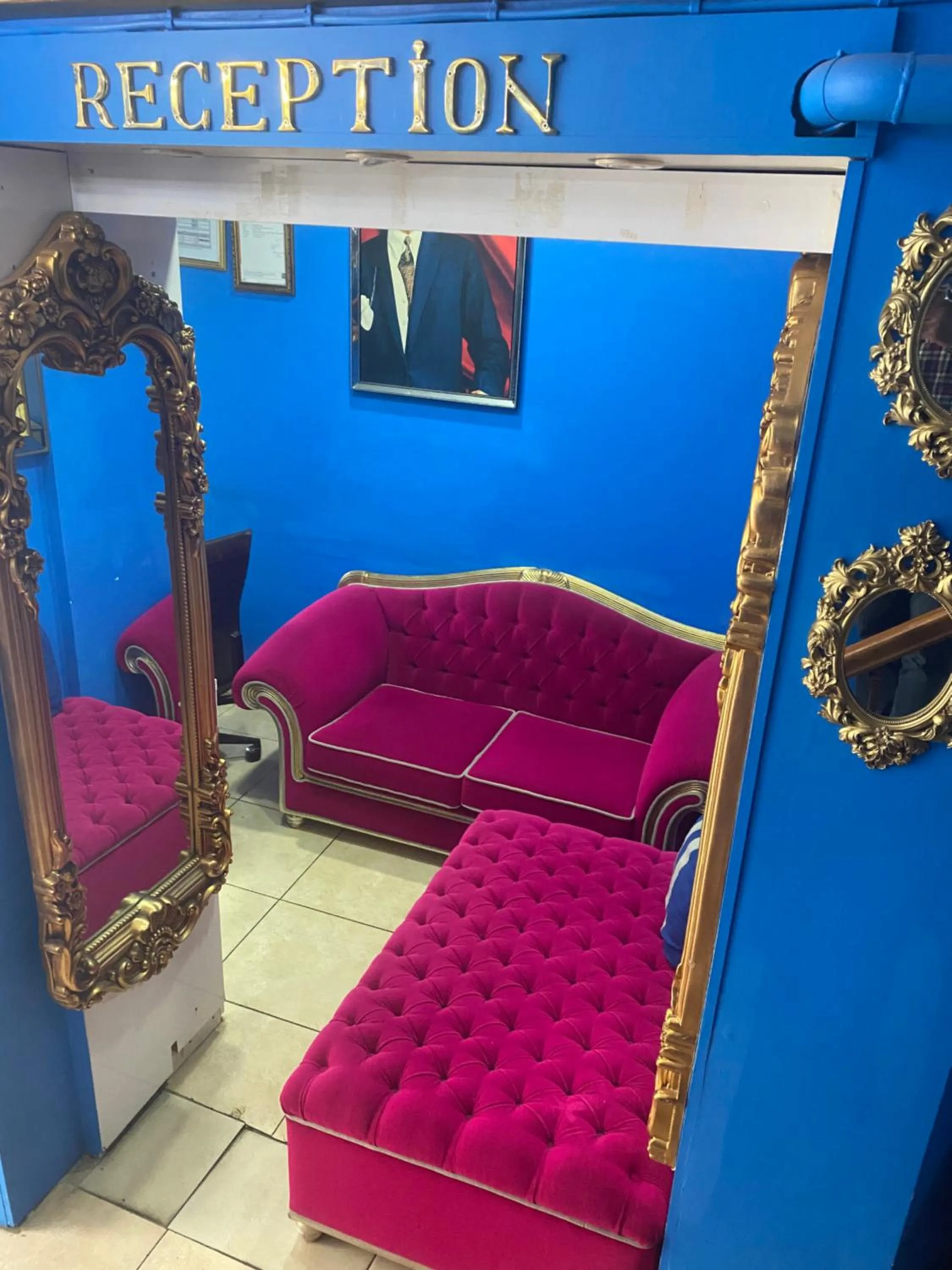 Lobby or reception in White Suites Hotel İstanbul