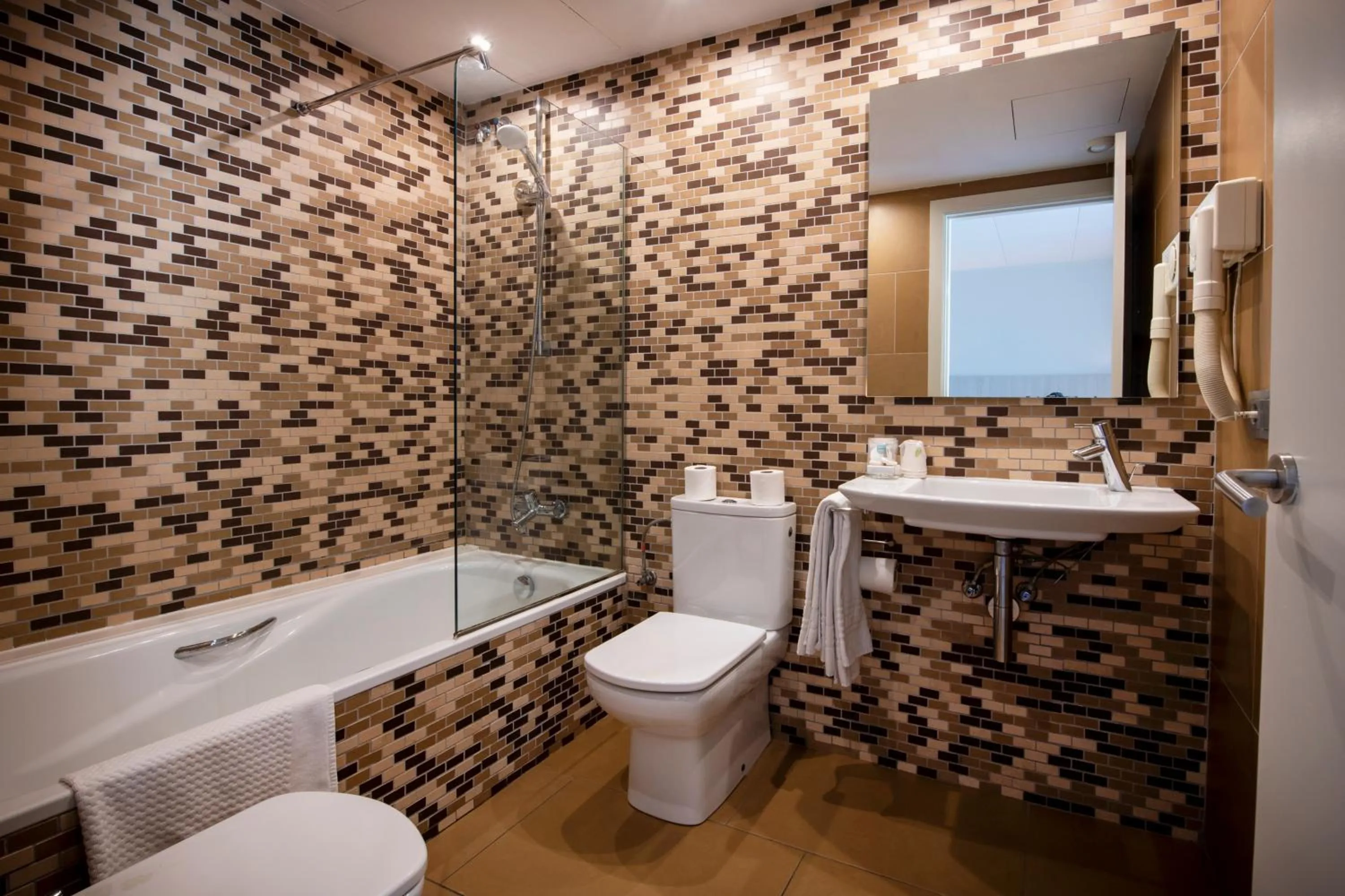 Bathroom in Hotel Marina